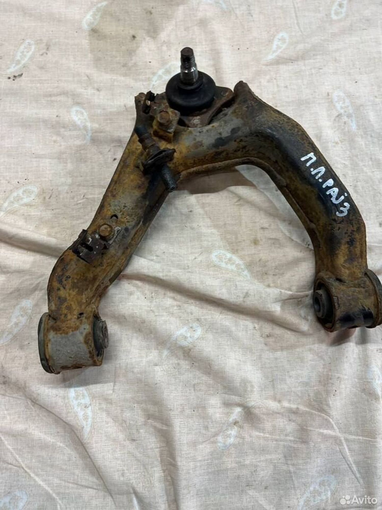 Рычаг передний левый верхний Pajero 3, 2400 рублей, Семиозерка