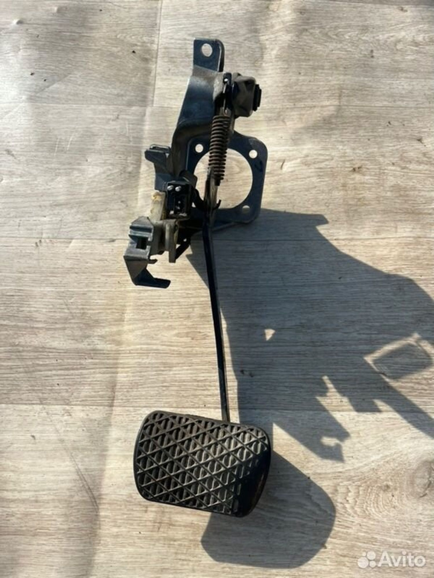 Педаль тормоза Mercedes E240 W210 M112911 1998, 1000 рублей, Семиозерка