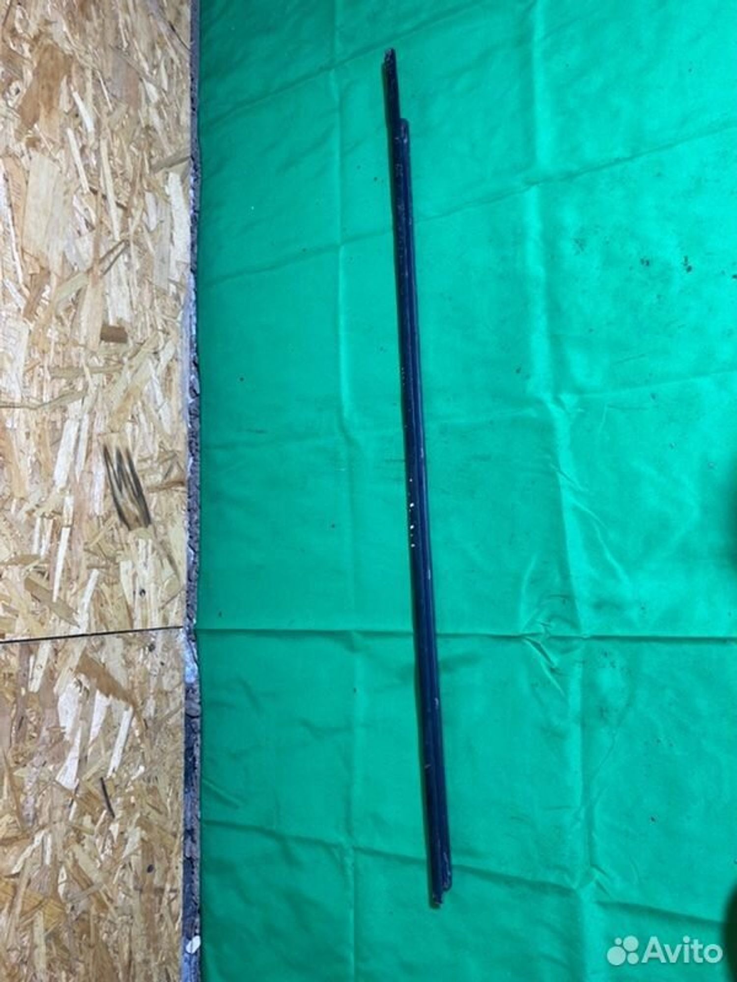 Уплотнитель стекла двери передний левый Kia, 1000 рублей, Семиозерка