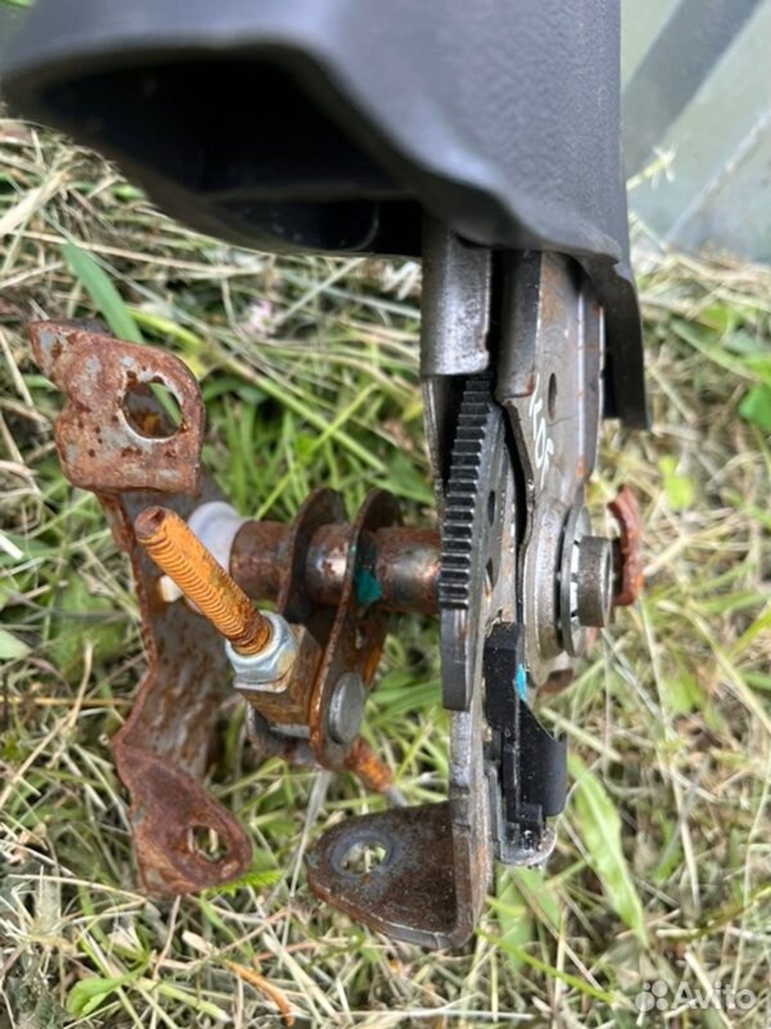 Механизм ручника Chevrolet Cobalt B15D2 2015, 1500 рублей, Семиозерка