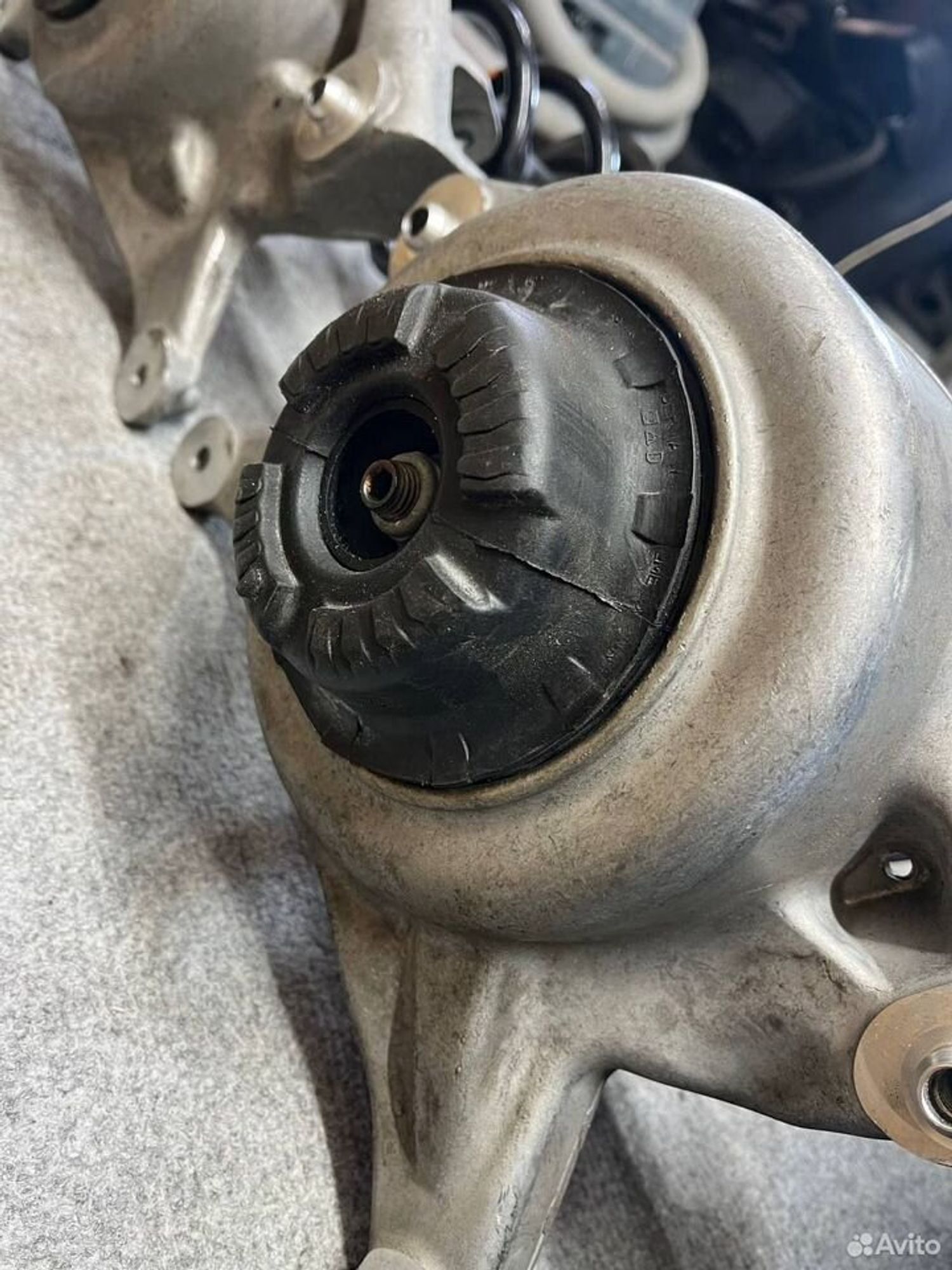 Стойка передняя audi A4 B8, 14000 рублей, Семиозерка