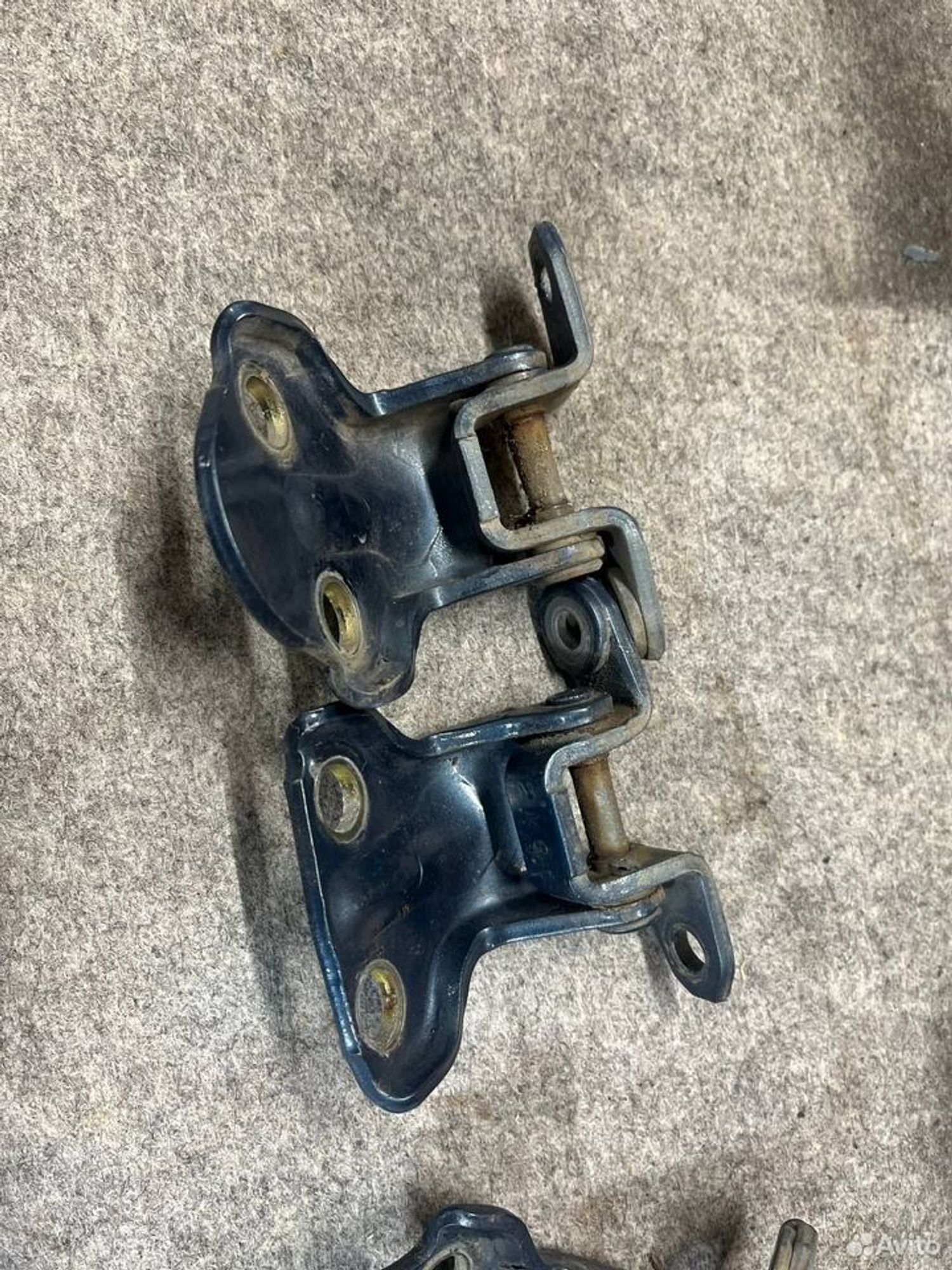 Петля двери задняя mitsubishi pajero 1993, 1000 рублей, Семиозерка