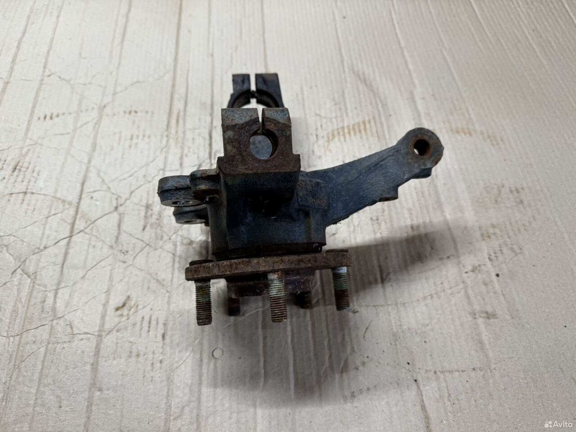 Кулак поворотный Mazda 3 bk, 5000 рублей, Семиозерка