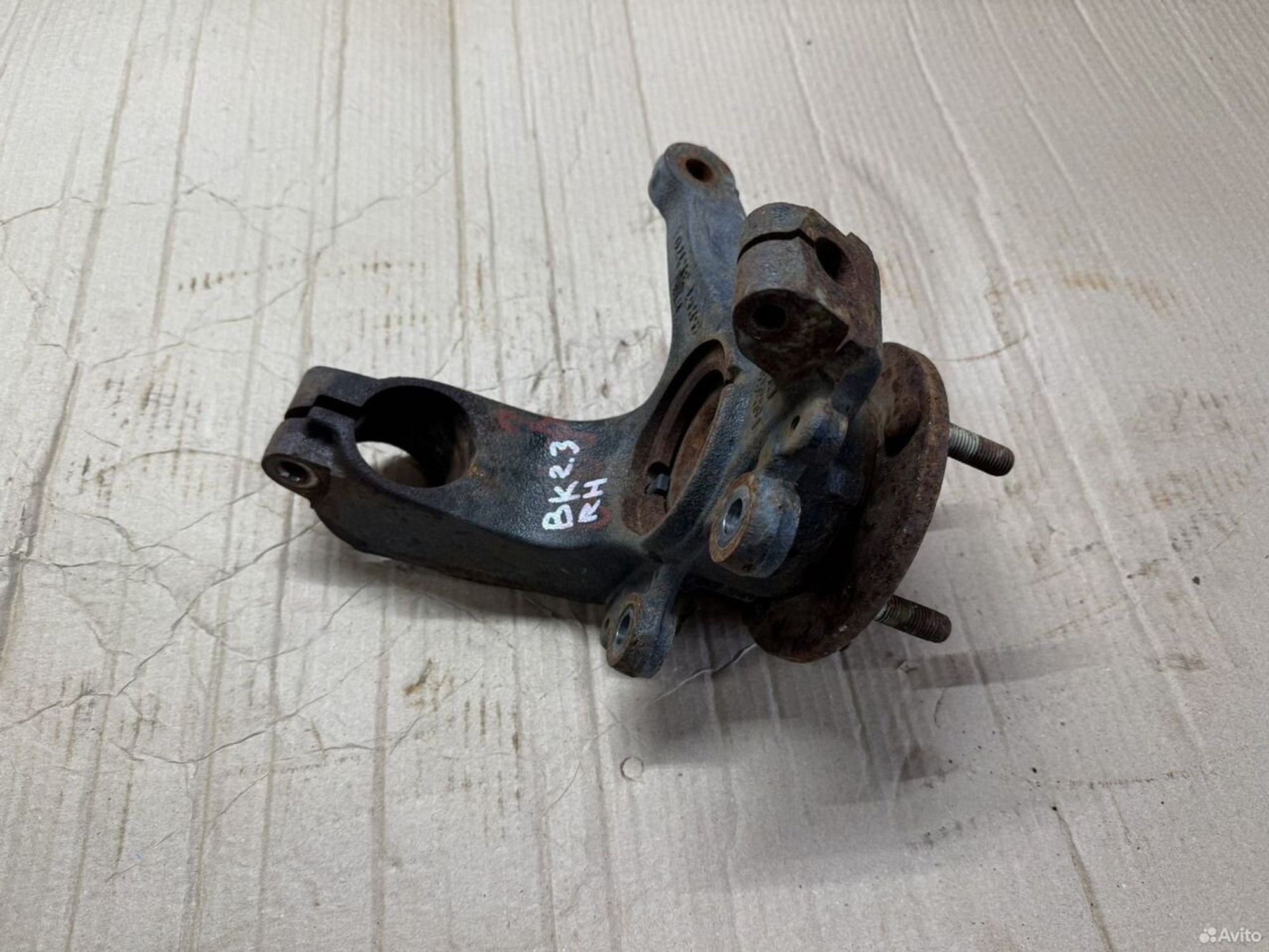 Кулак поворотный Mazda 3 bk, 5000 рублей, Семиозерка