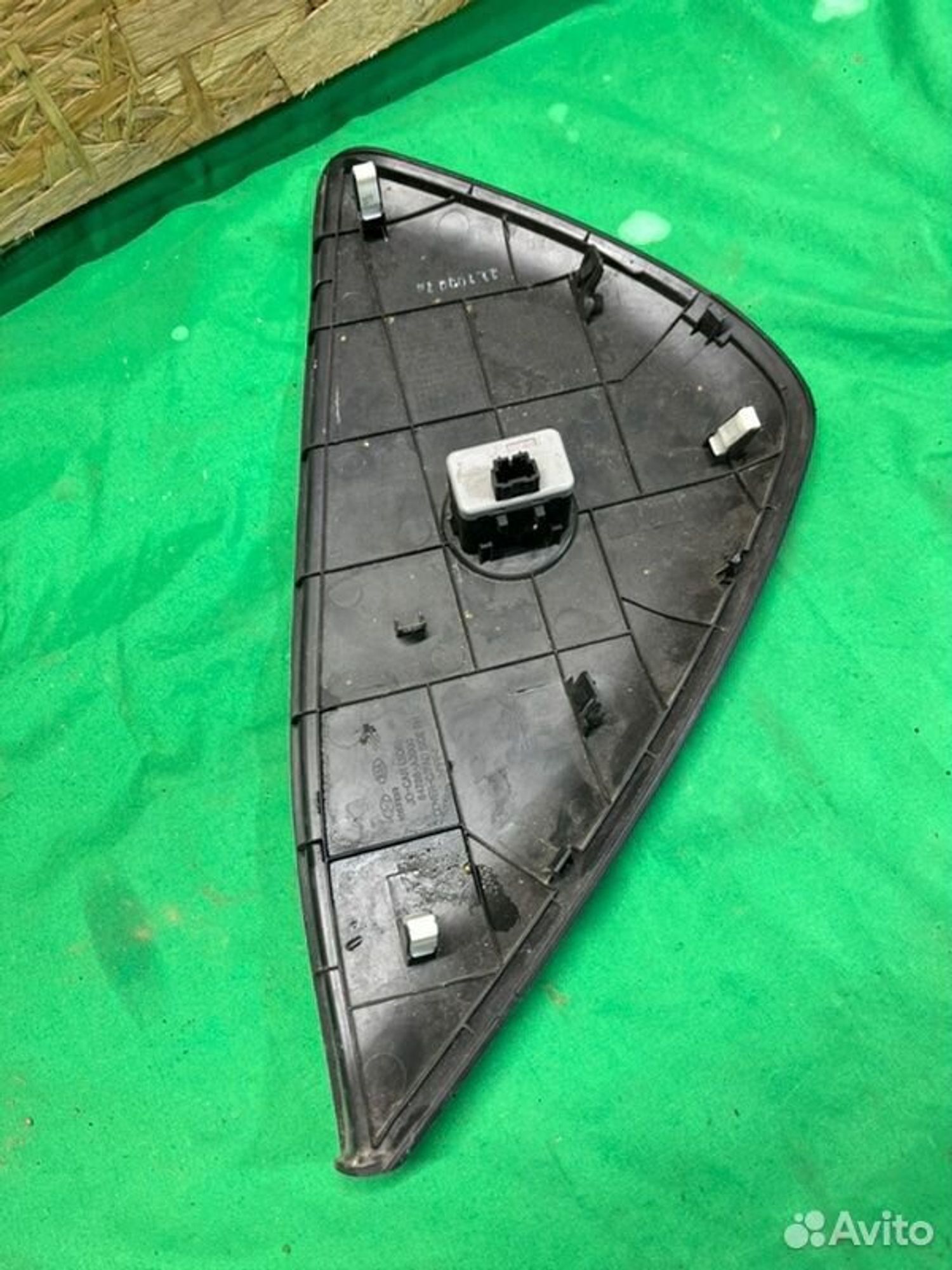 Боковая крышка торпеды Kia Ceed JD G4FG 2013, 900 рублей, Семиозерка