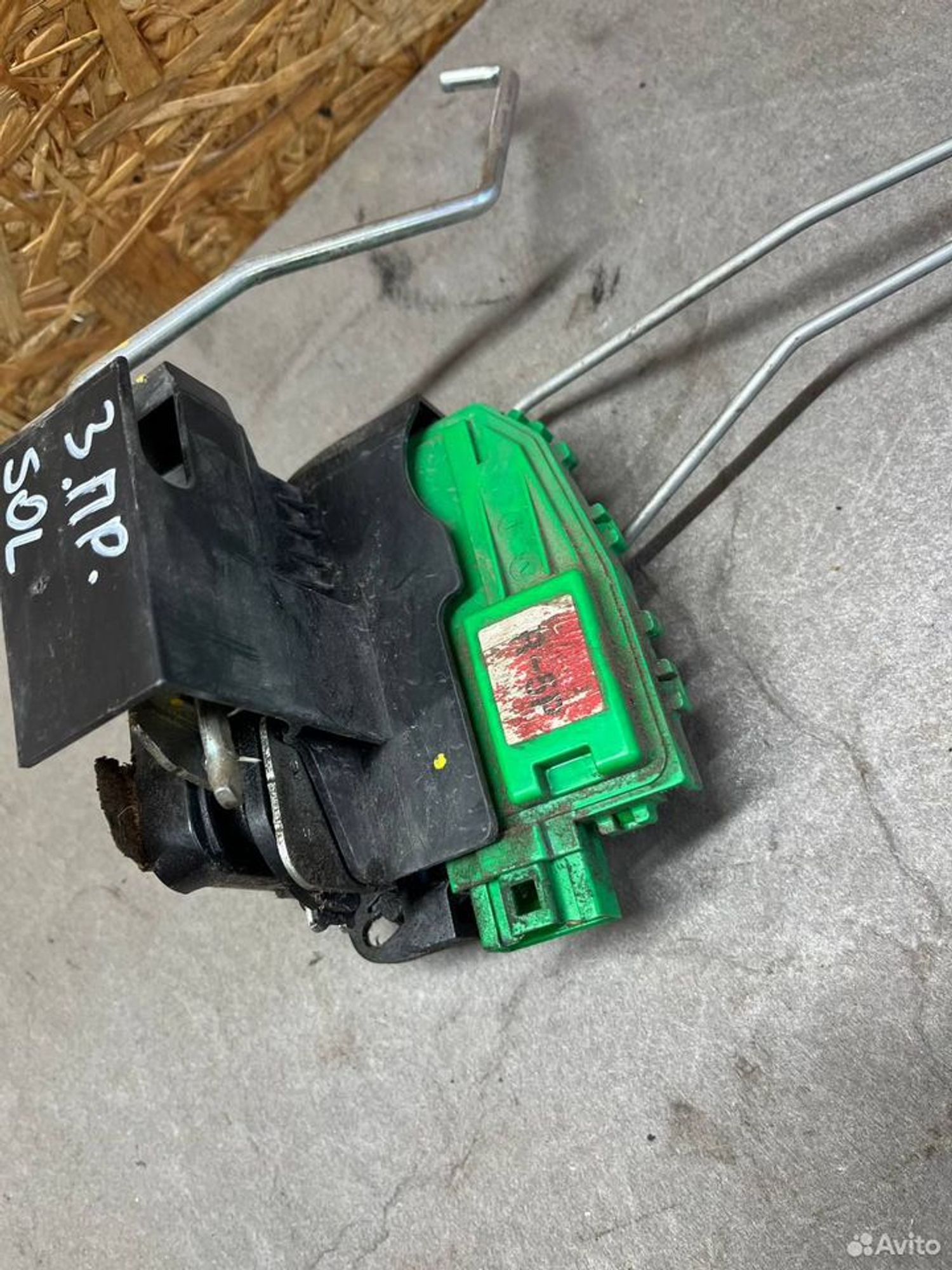 Замок задней правой двери Solaris 1, 1500 рублей, Семиозерка