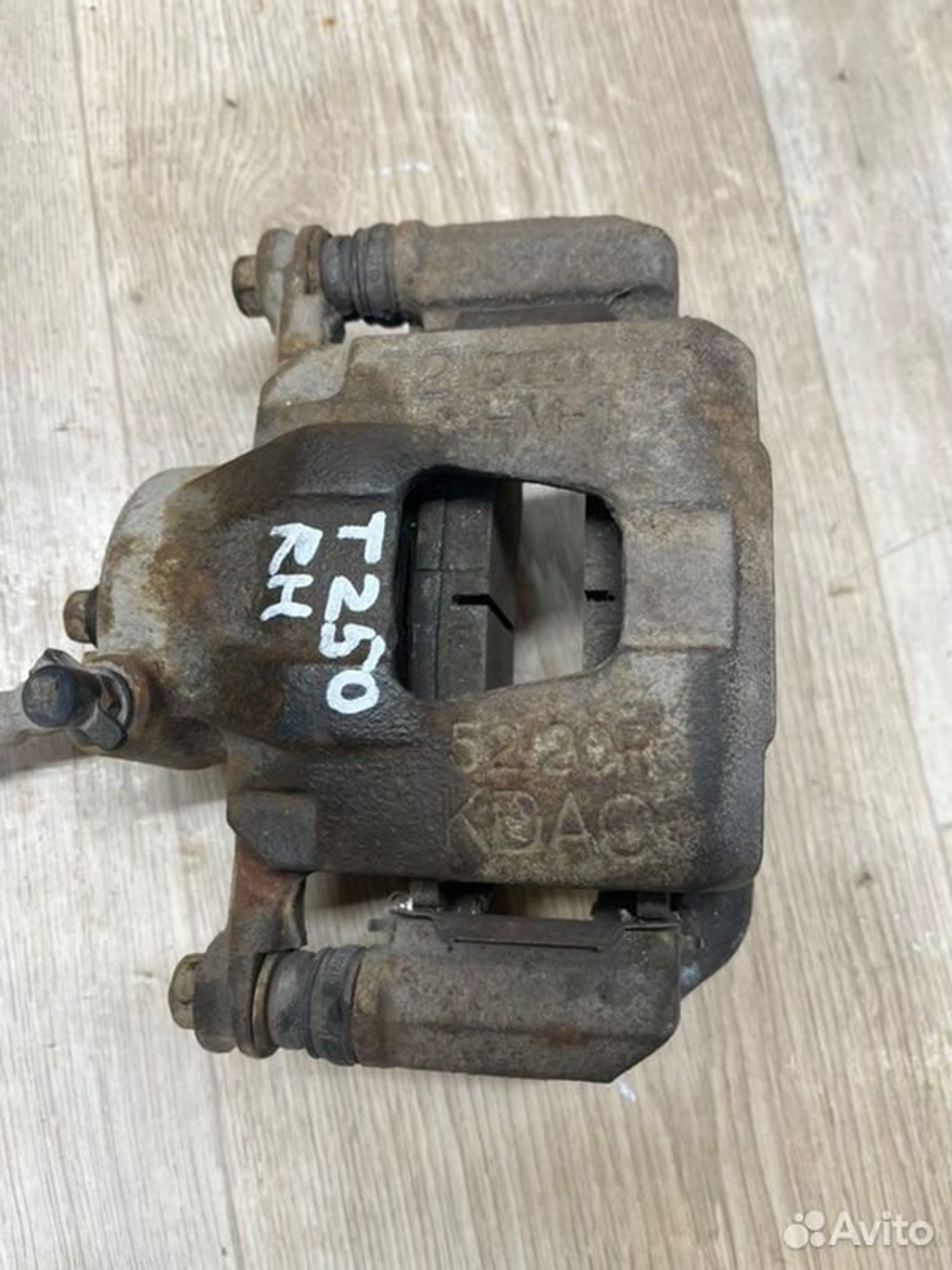 Суппорт тормозной передний правый Chevrolet Aveo, 1500 рублей, Семиозерка