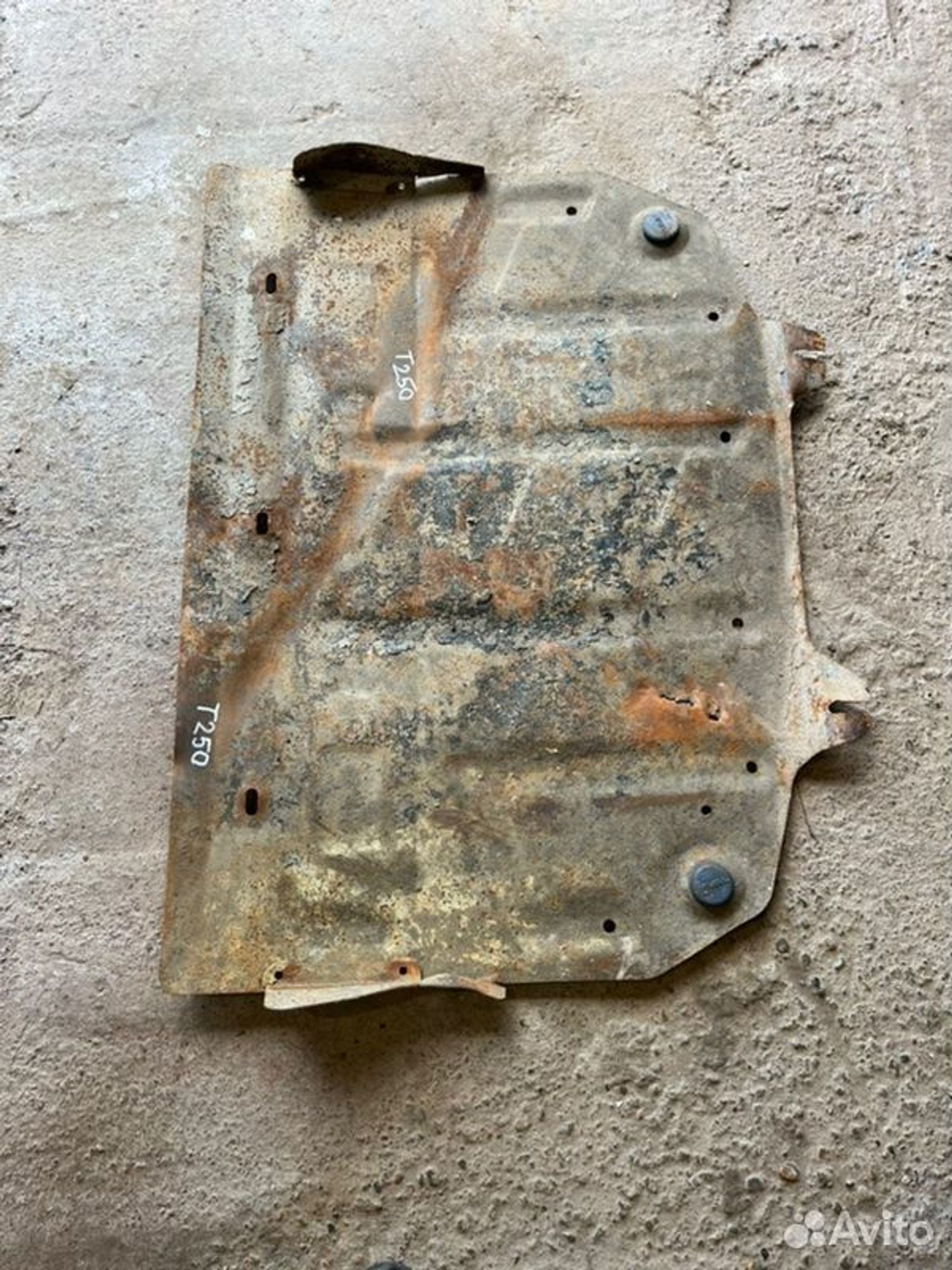 Защита двигателя Chevrolet Aveo T250 F14D3 2006, 2000 рублей, Семиозерка