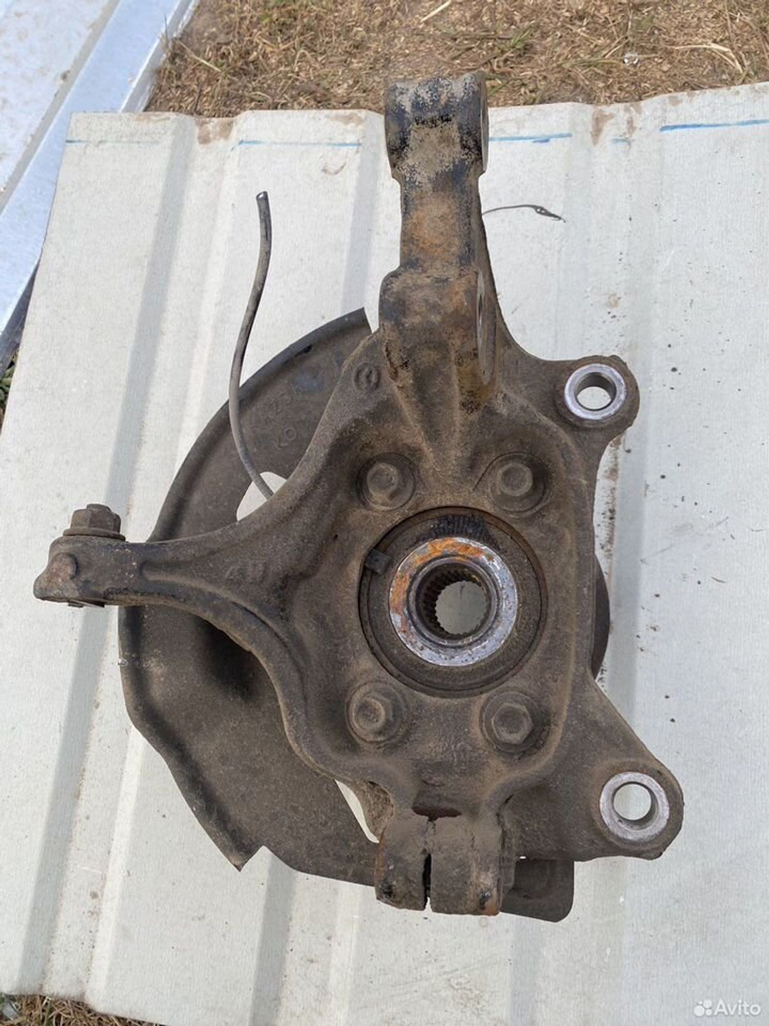 Ступица передняя левая mazda 3 bm, 3500 рублей, Семиозерка