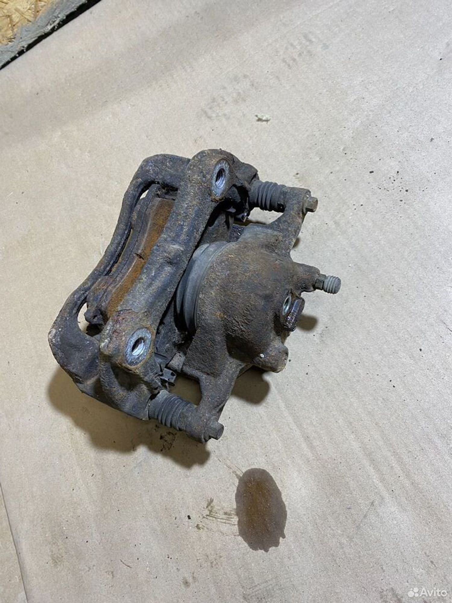 Суппорт передний левый aveo t300, 1000 рублей, Семиозерка