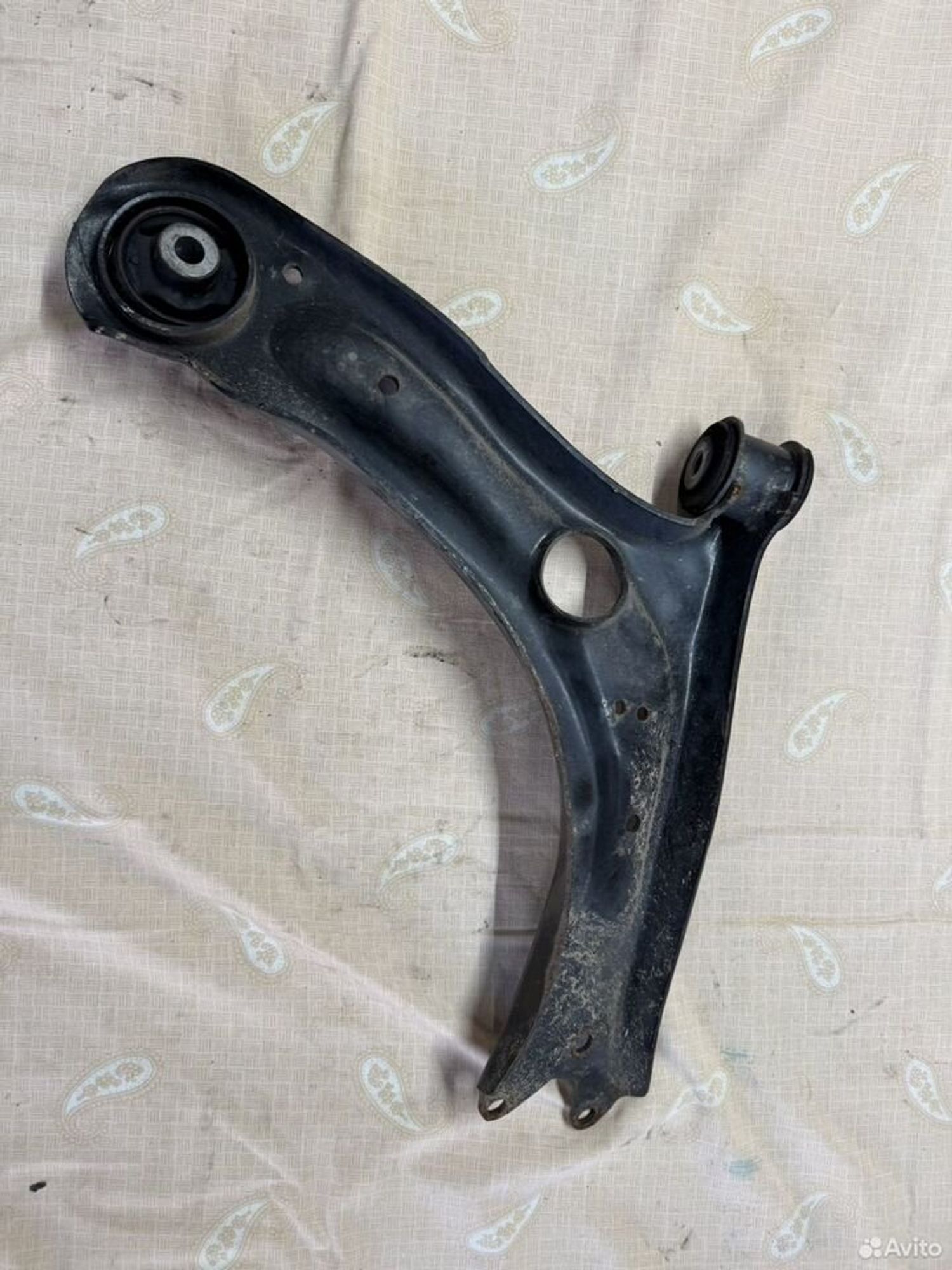 Рычаг подвески левый Volkswagen Jetta 6, 1600 рублей, Семиозерка
