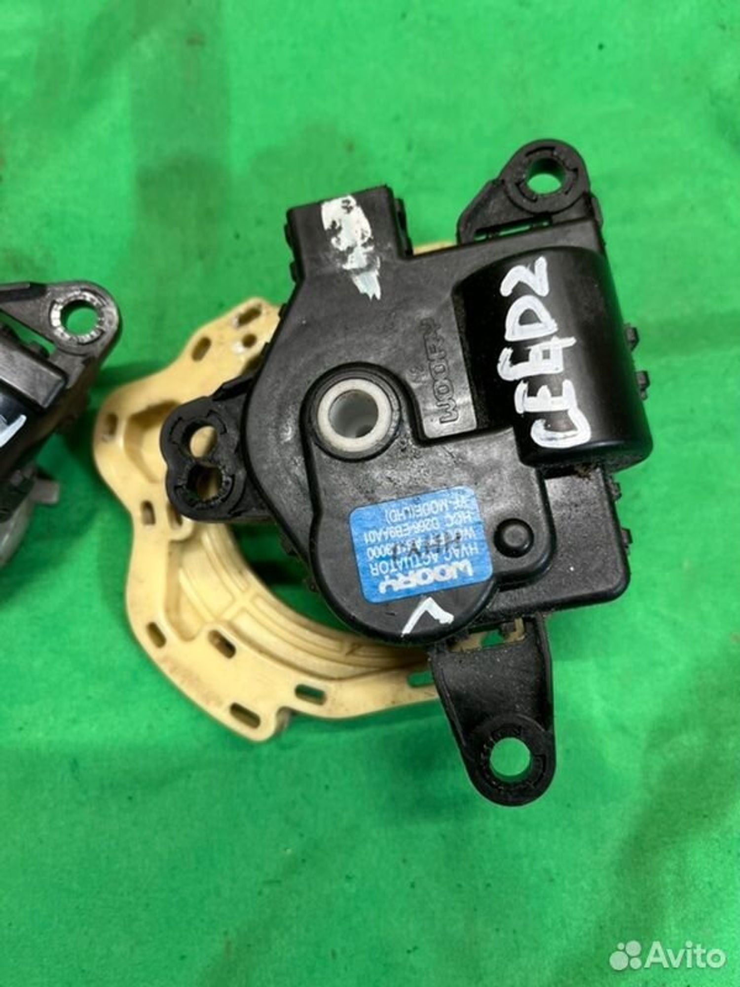 Сервопривод заслонок печки Kia Ceed JD G4FG 2013, 1000 рублей, Семиозерка