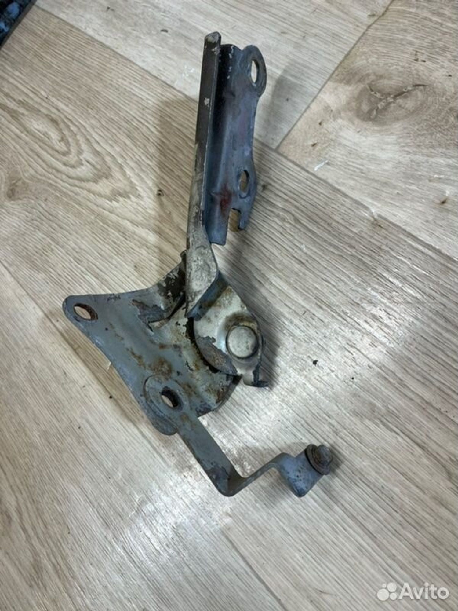 Петля капота левая Kia Spectra SD S6D 2007, 1000 рублей, Семиозерка