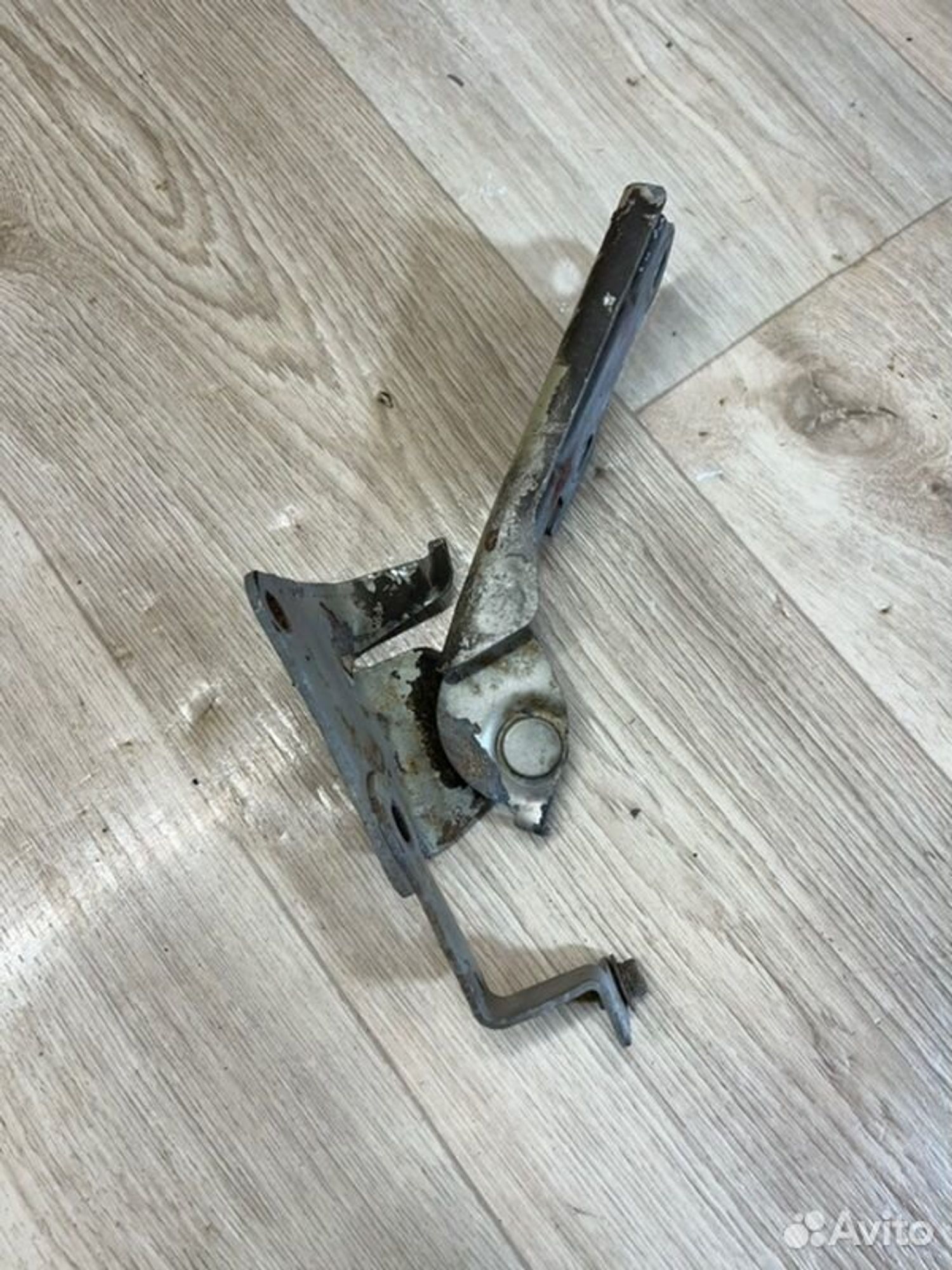 Петля капота левая Kia Spectra SD S6D 2007, 1000 рублей, Семиозерка