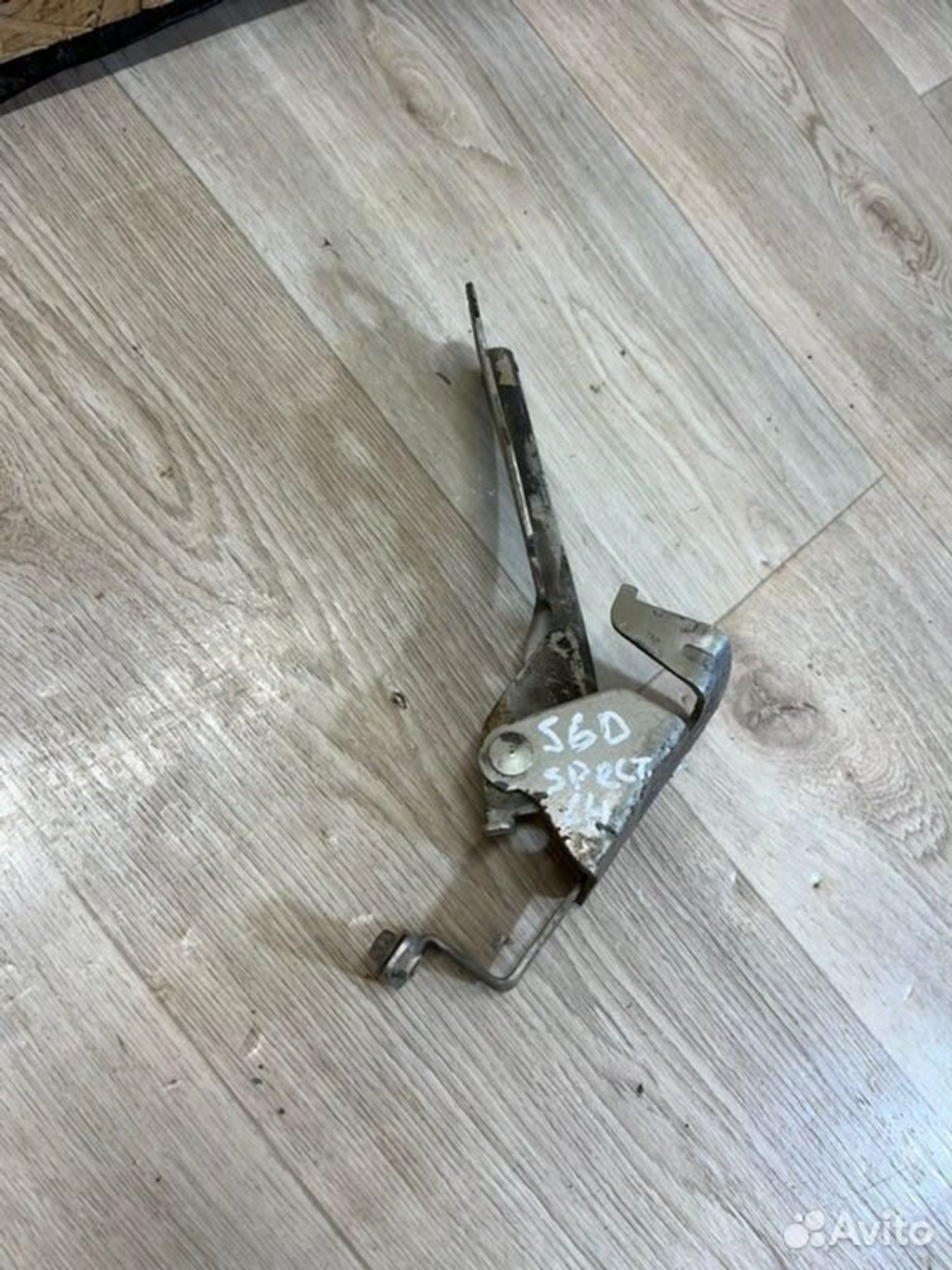 Петля капота левая Kia Spectra SD S6D 2007, 1000 рублей, Семиозерка