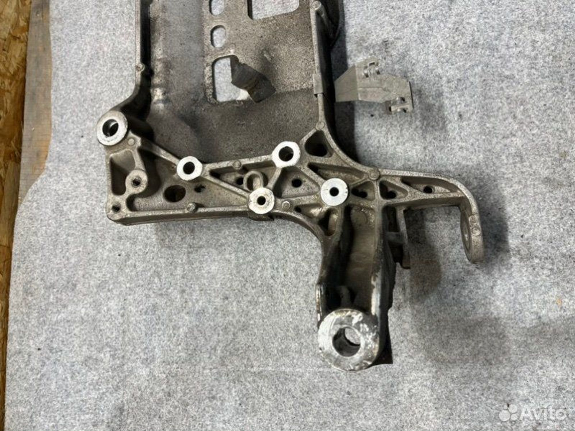 Подрамник передний Volkswagen Tiguan SUV NF CAW, 4500 рублей, Семиозерка