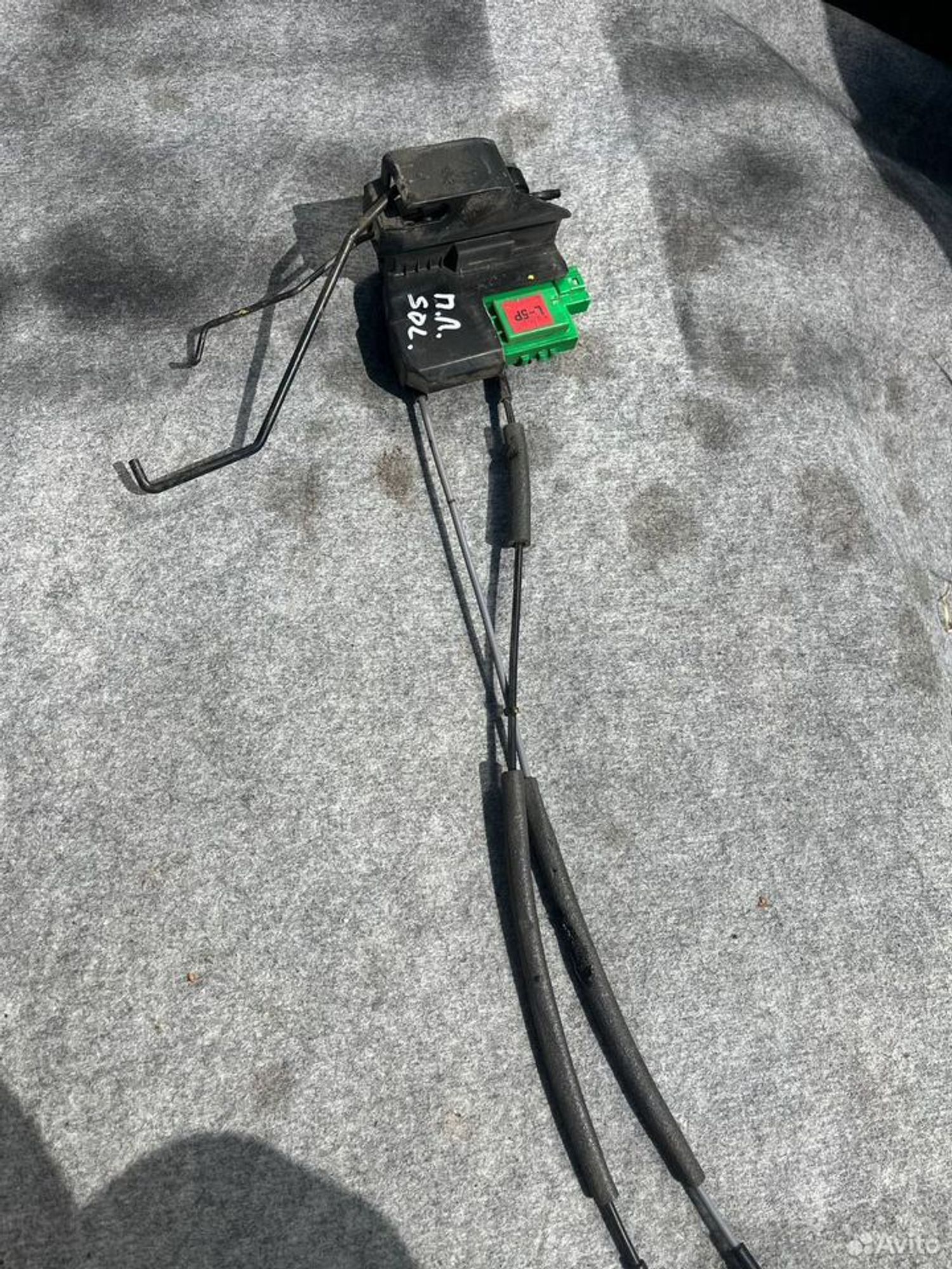 Замок передней левой двери Hyundai Solaris 1, 2000 рублей, Семиозерка