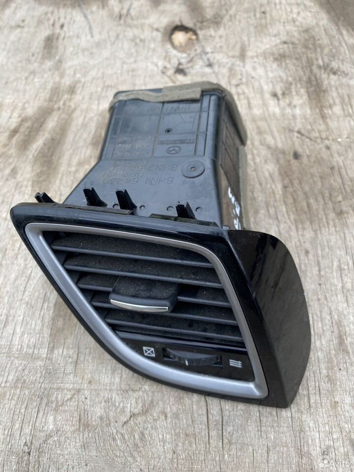 Дефлектор воздуховода правый mazda 3 bm, 2000 рублей, Семиозерка