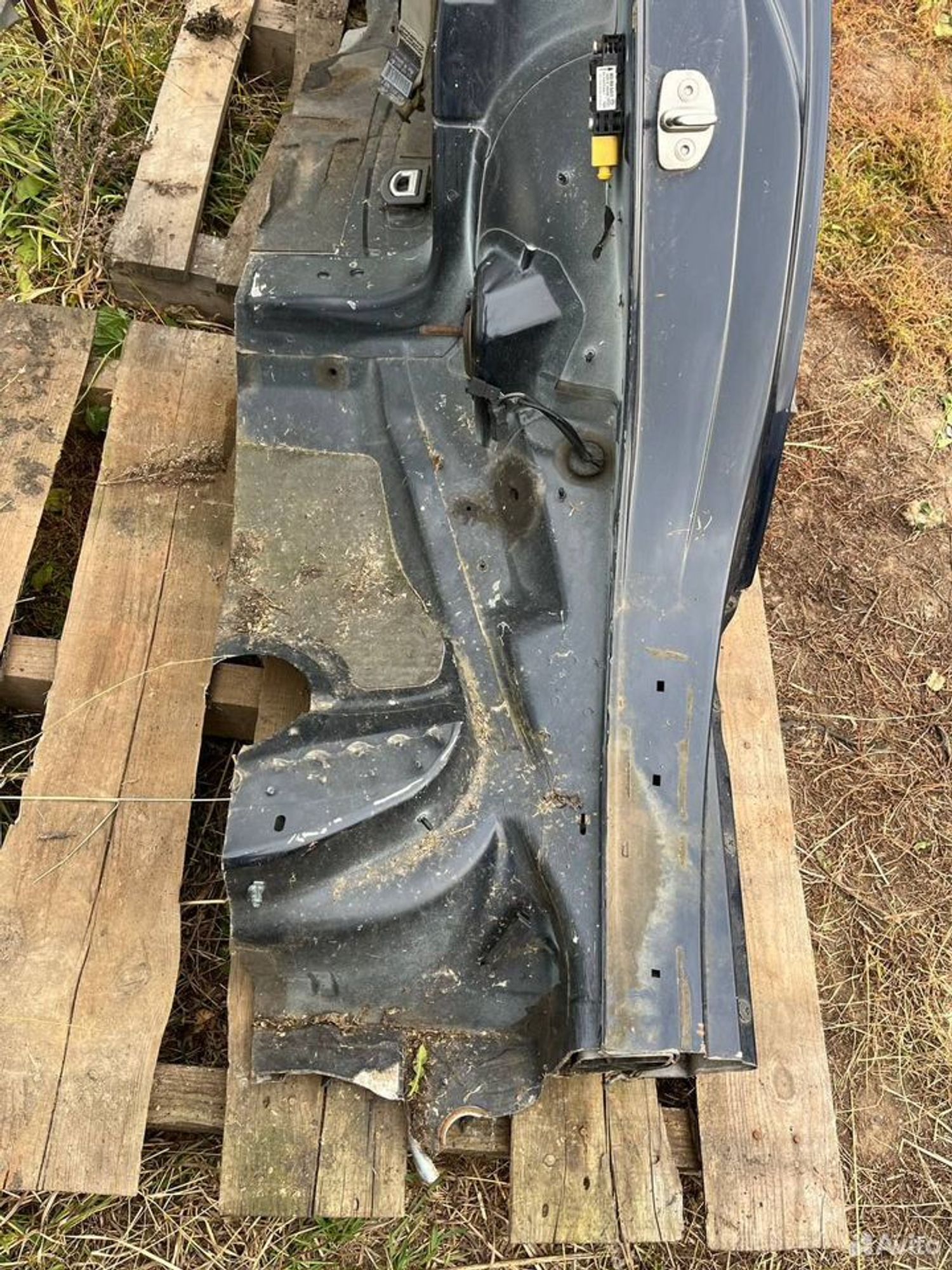 Четверть Ауди S4 B6 2004, 24000 рублей, Семиозерка