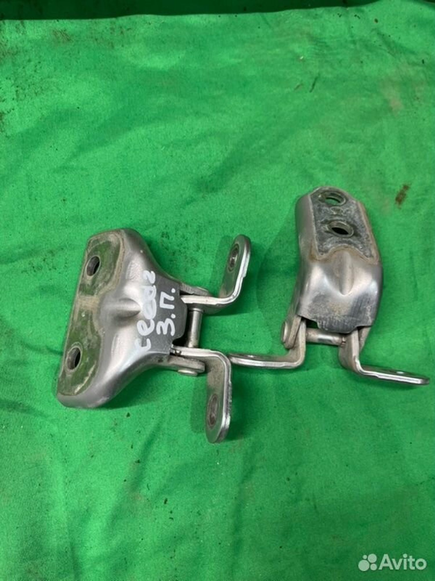 Петля двери задняя правая Kia Ceed JD G4FG 2013, 1600 рублей, Семиозерка