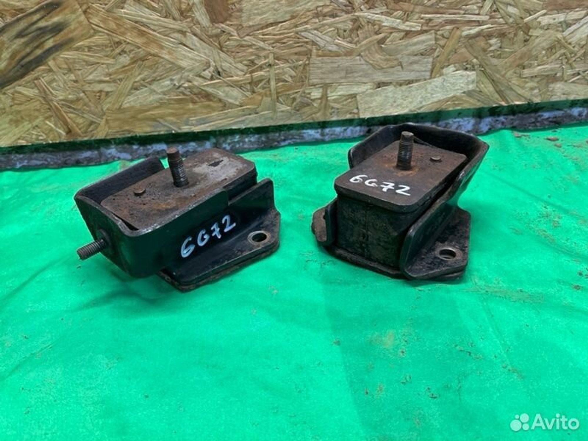 Подушка двигателя Mitsubishi Pajero 6G72 1993, 1000 рублей, Семиозерка