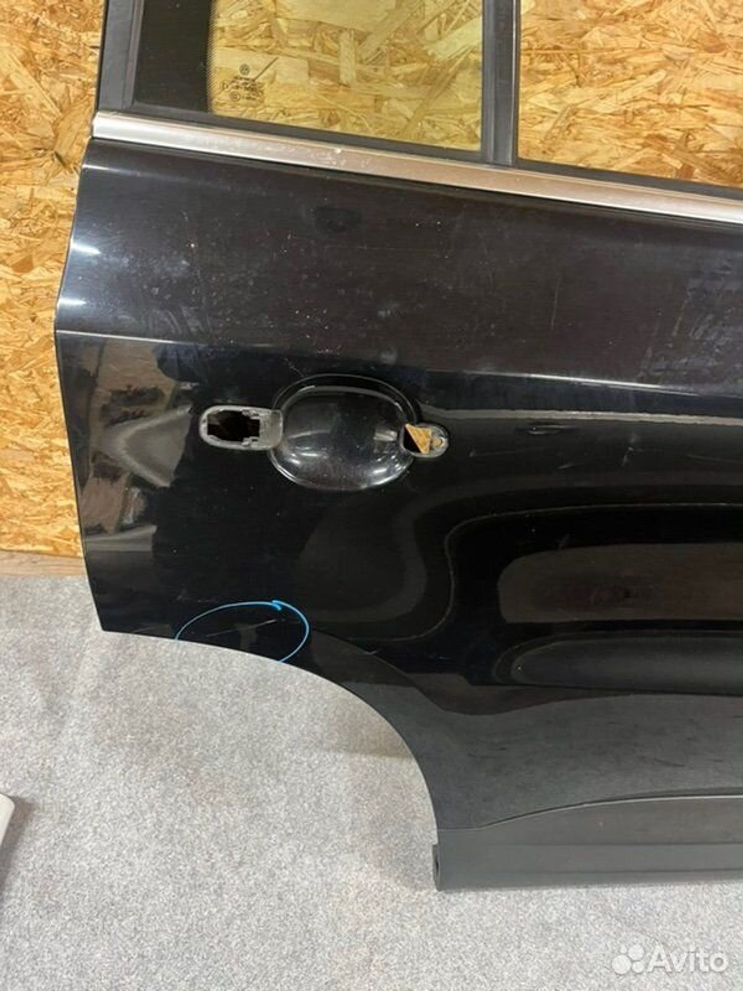 Дверь боковая задняя правая Volkswagen Tiguan SUV, 22000 рублей, Семиозерка