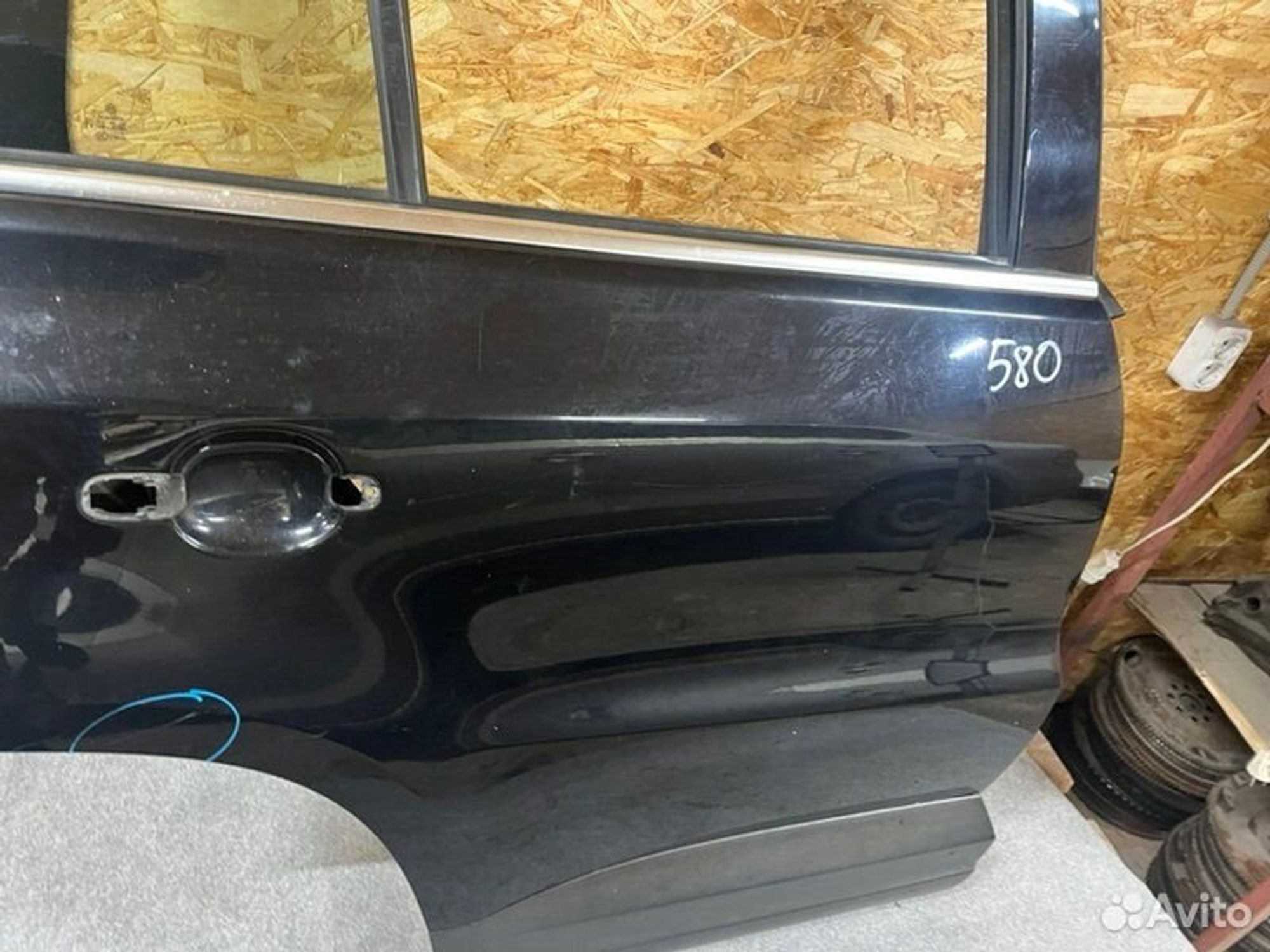 Дверь боковая задняя правая Volkswagen Tiguan SUV, 22000 рублей, Семиозерка