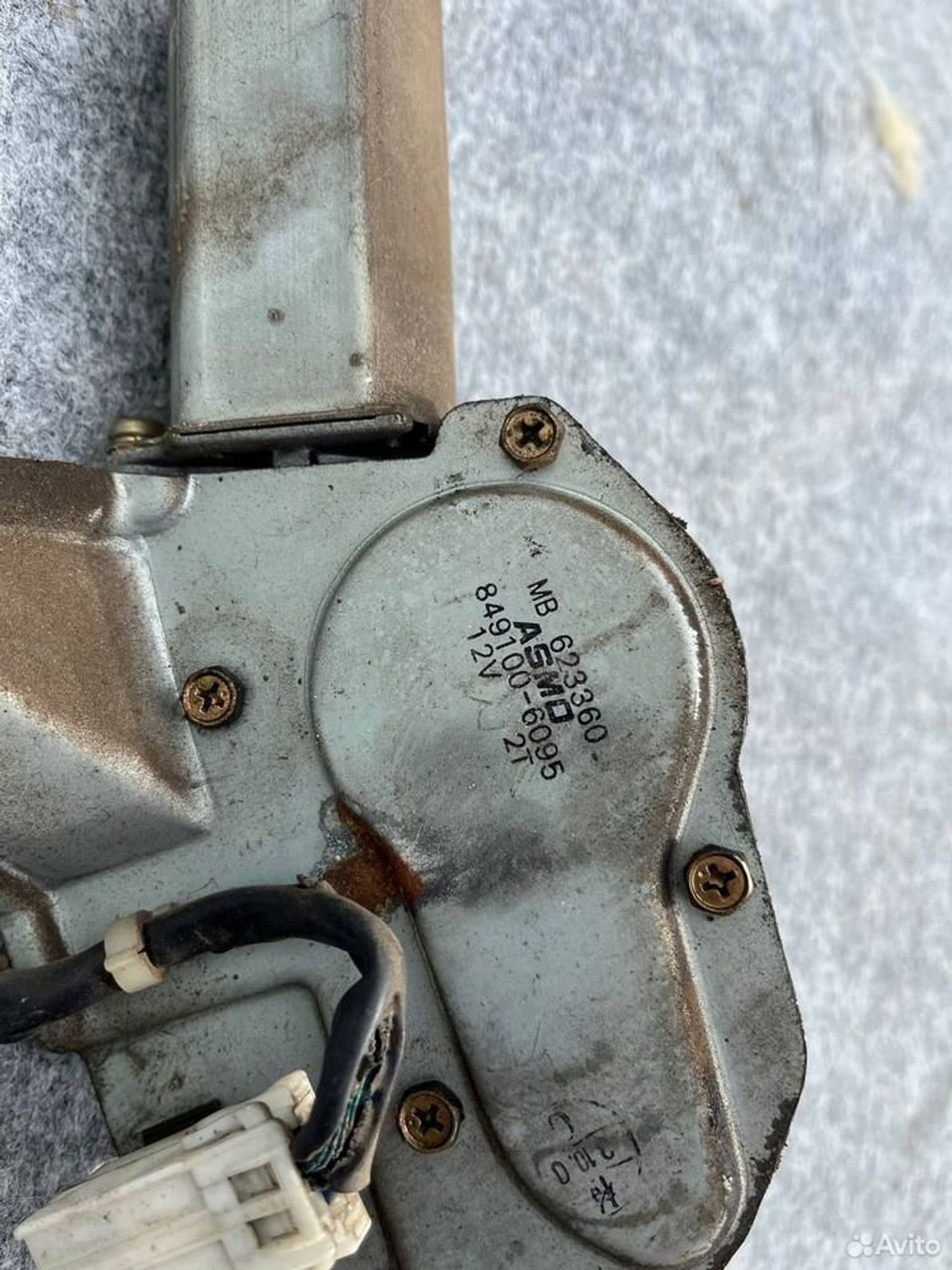 Задний моторчик дворников Mitsubishi Pajero 2, 2500 рублей, Семиозерка