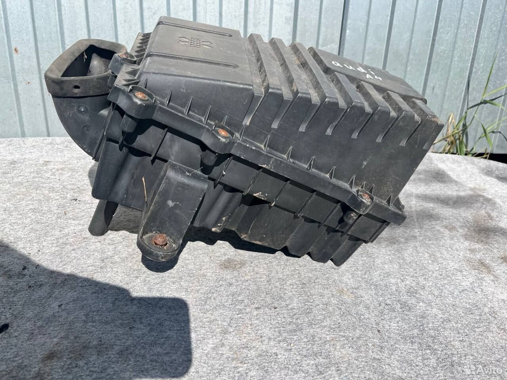 Корпус воздушного фильтра Audi a4 b7 b6, 1400 рублей, Семиозерка