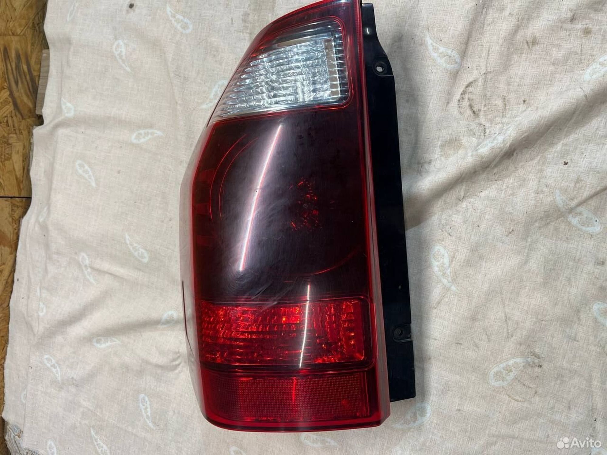 Фонарь задний левый Pajero 3, 5000 рублей, Семиозерка