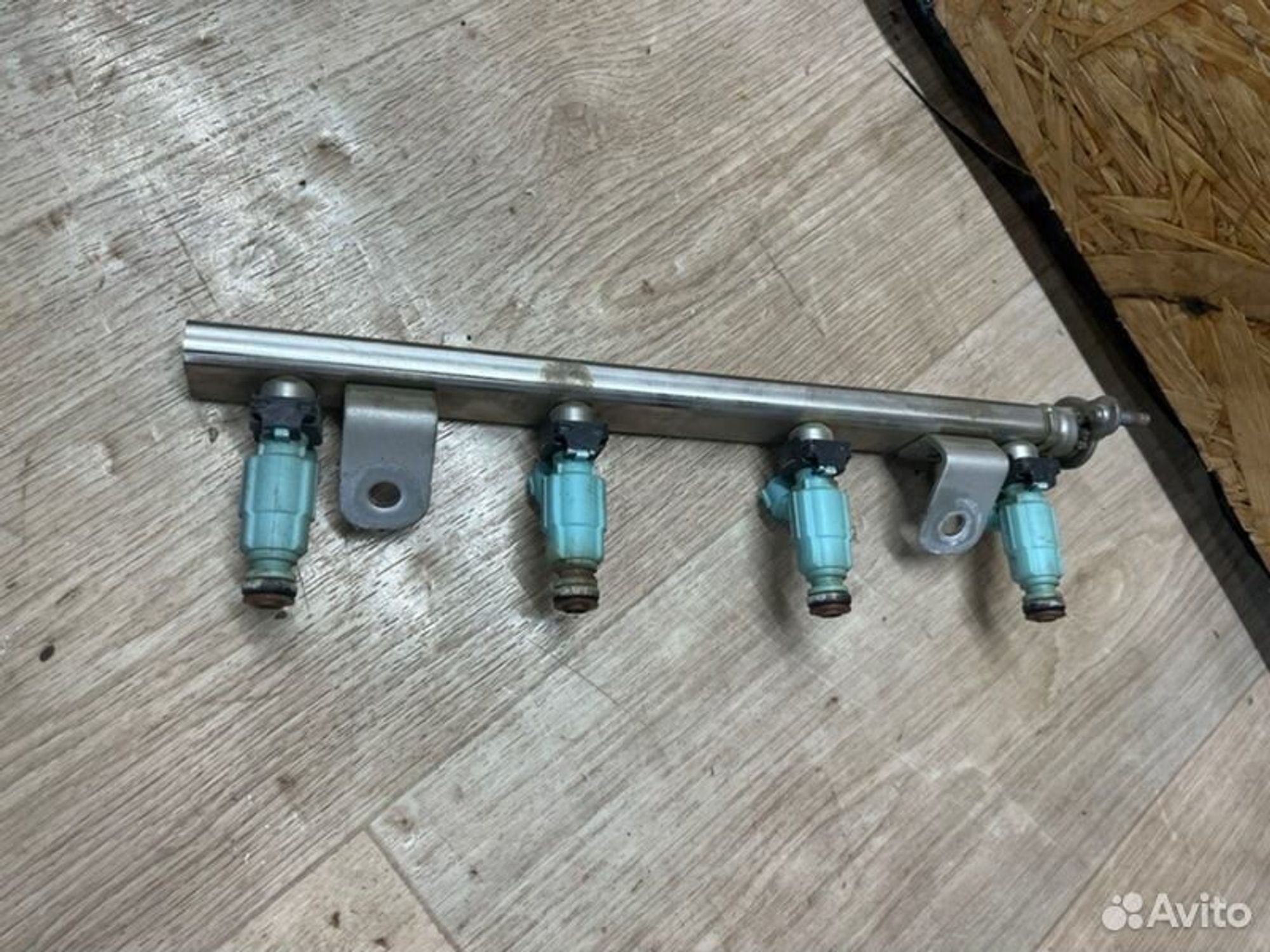 Топливная рейка Kia Ceed JD G4FG 2013, 2000 рублей, Семиозерка