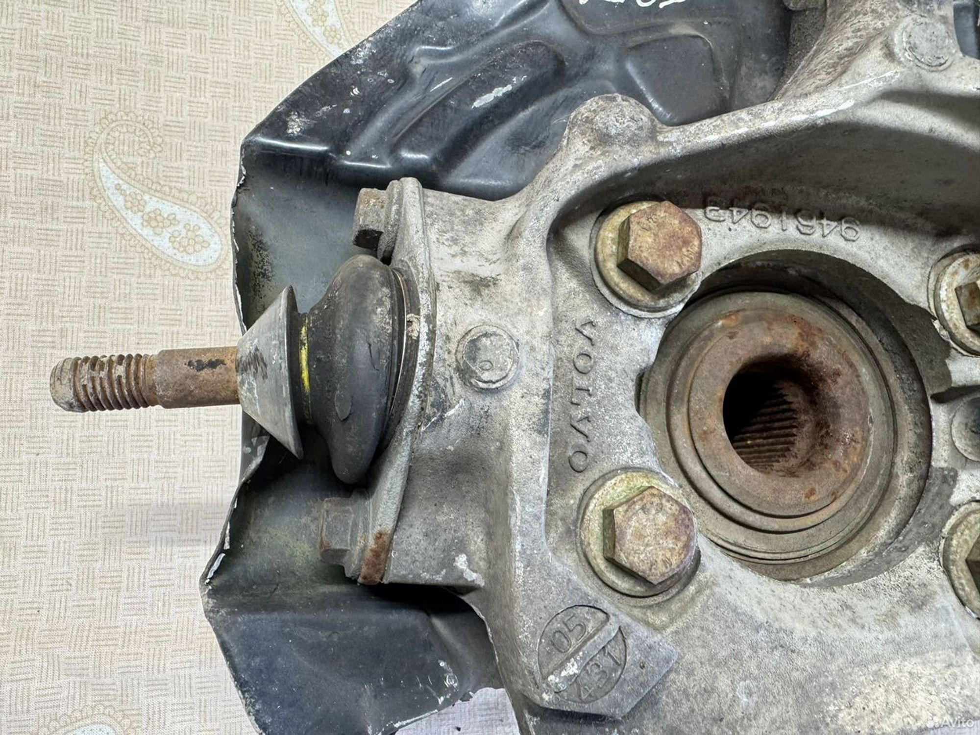 Кулак поворотный передний левый Volvo S60 xc70 v70, 5000 рублей, Семиозерка