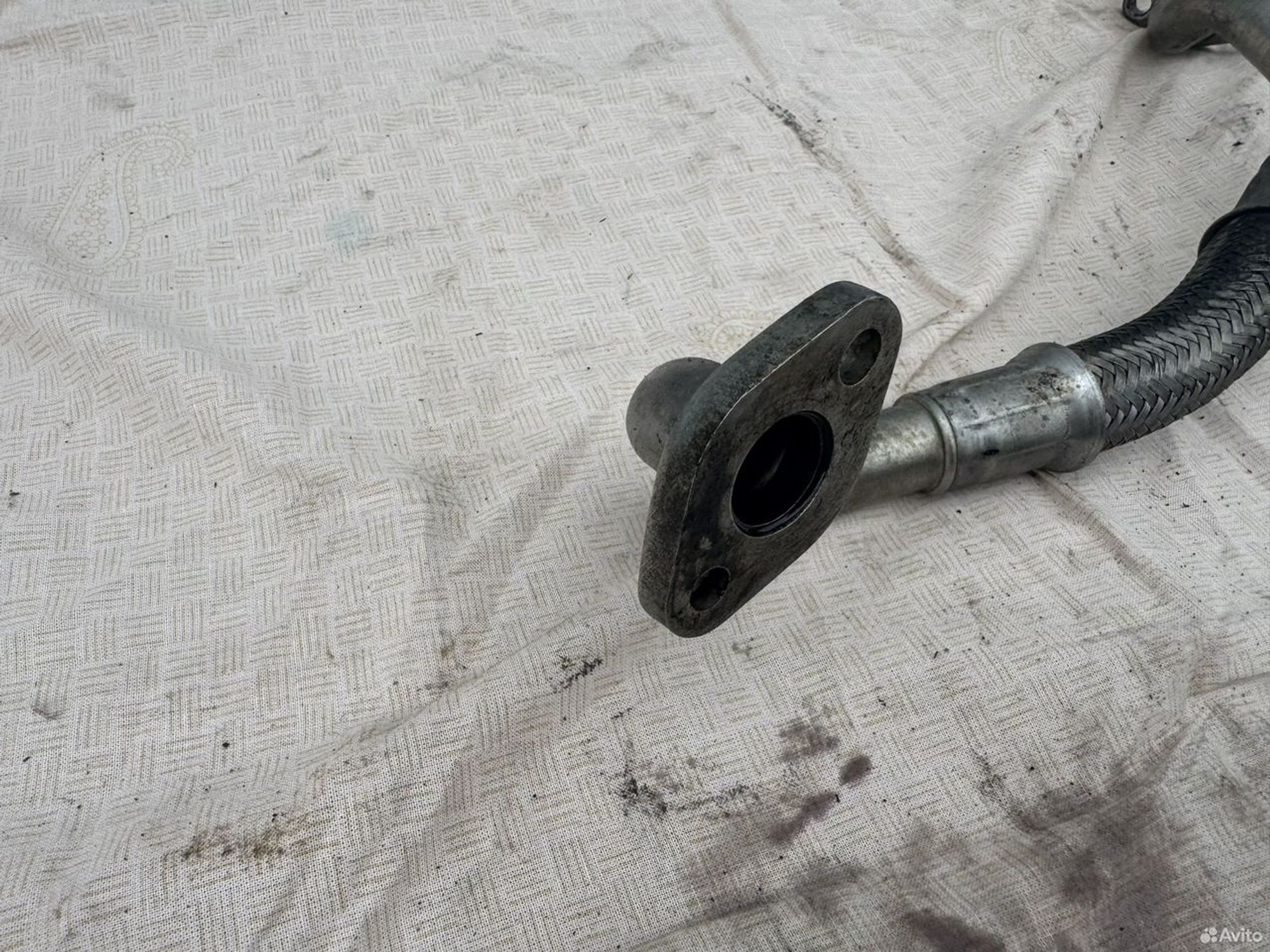 Трубка слива масла с турбины Audi A4 B6 B7, 2000 рублей, Семиозерка