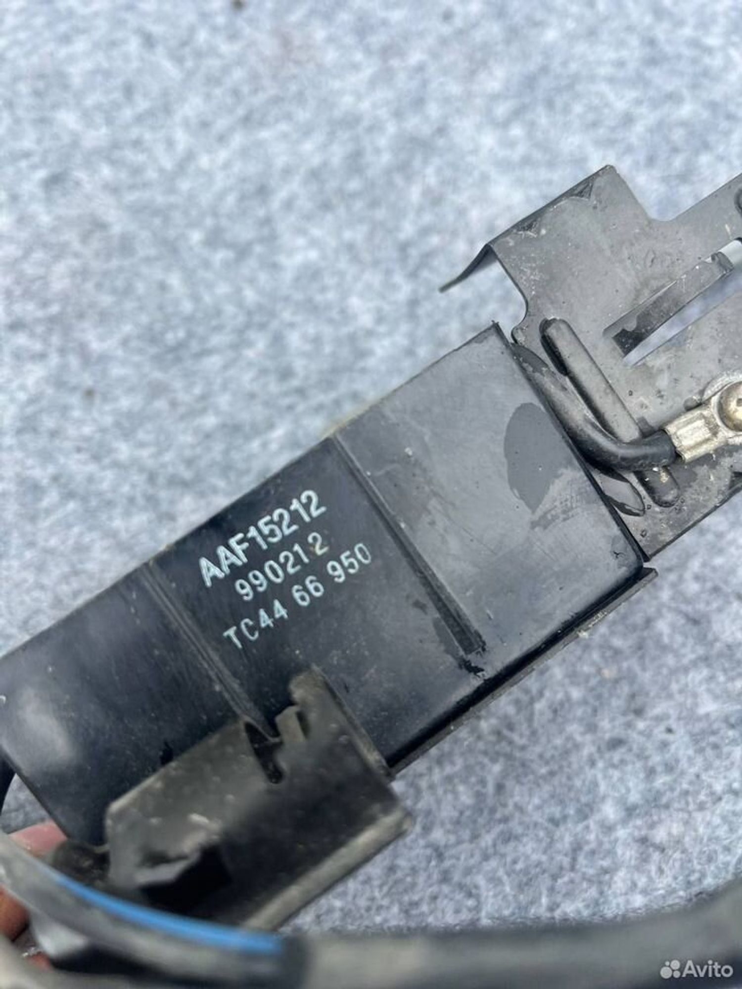 Блок фильтра радиопомех Mazda Milenia, 1000 рублей, Семиозерка