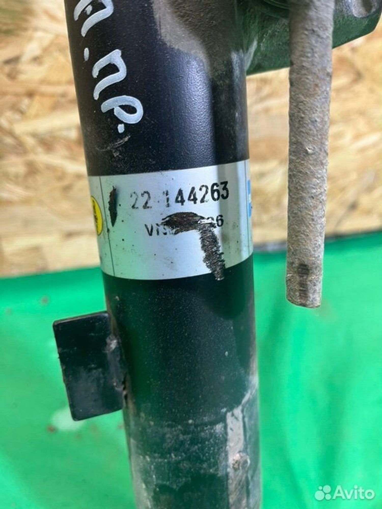 Стойка подвески передняя Bmw 1 E87 M47D20 2006, 4500 рублей, Семиозерка