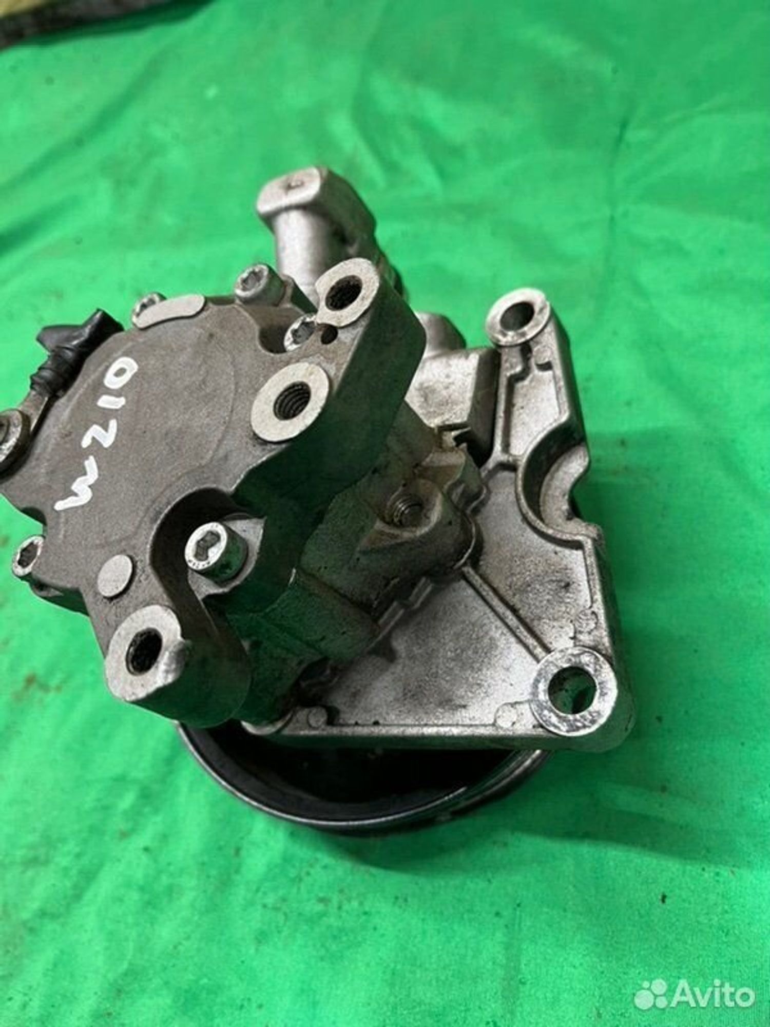 Насос гидроусилителя руля Mercedes E240 W210, 5500 рублей, Семиозерка