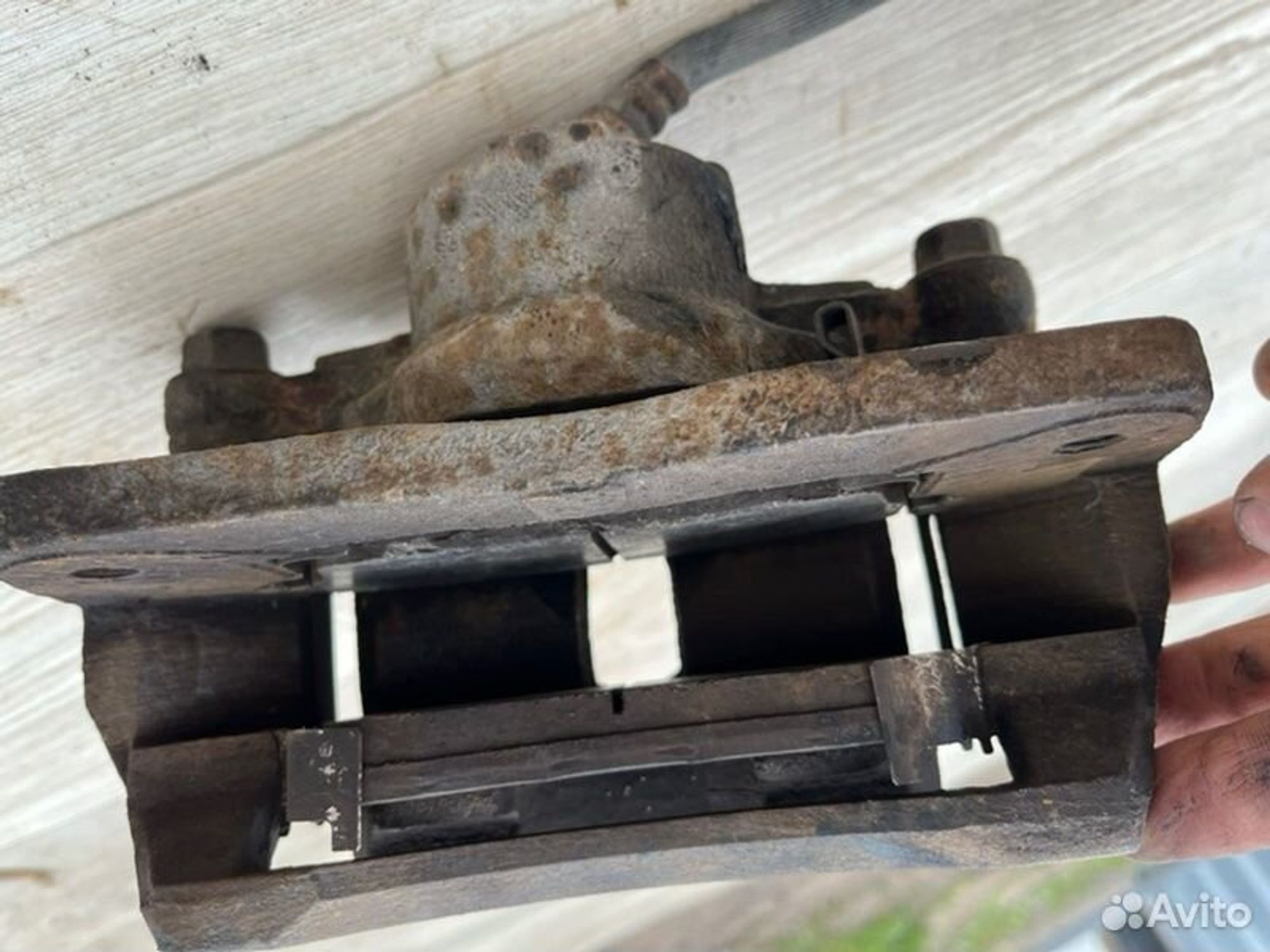 Суппорт тормозной передний правый Kia Spectra SD, 2500 рублей, Семиозерка