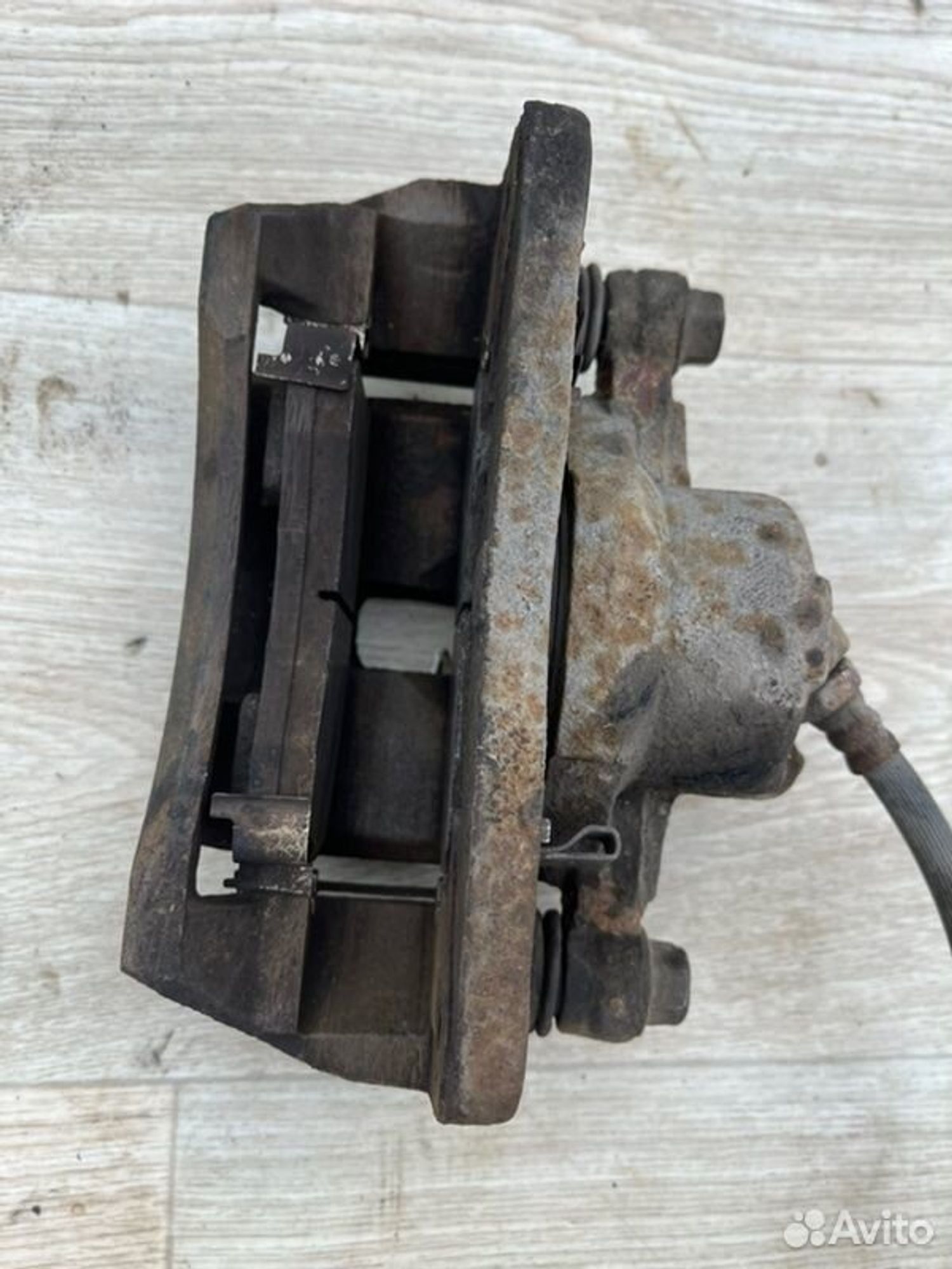 Суппорт тормозной передний правый Kia Spectra SD, 2500 рублей, Семиозерка