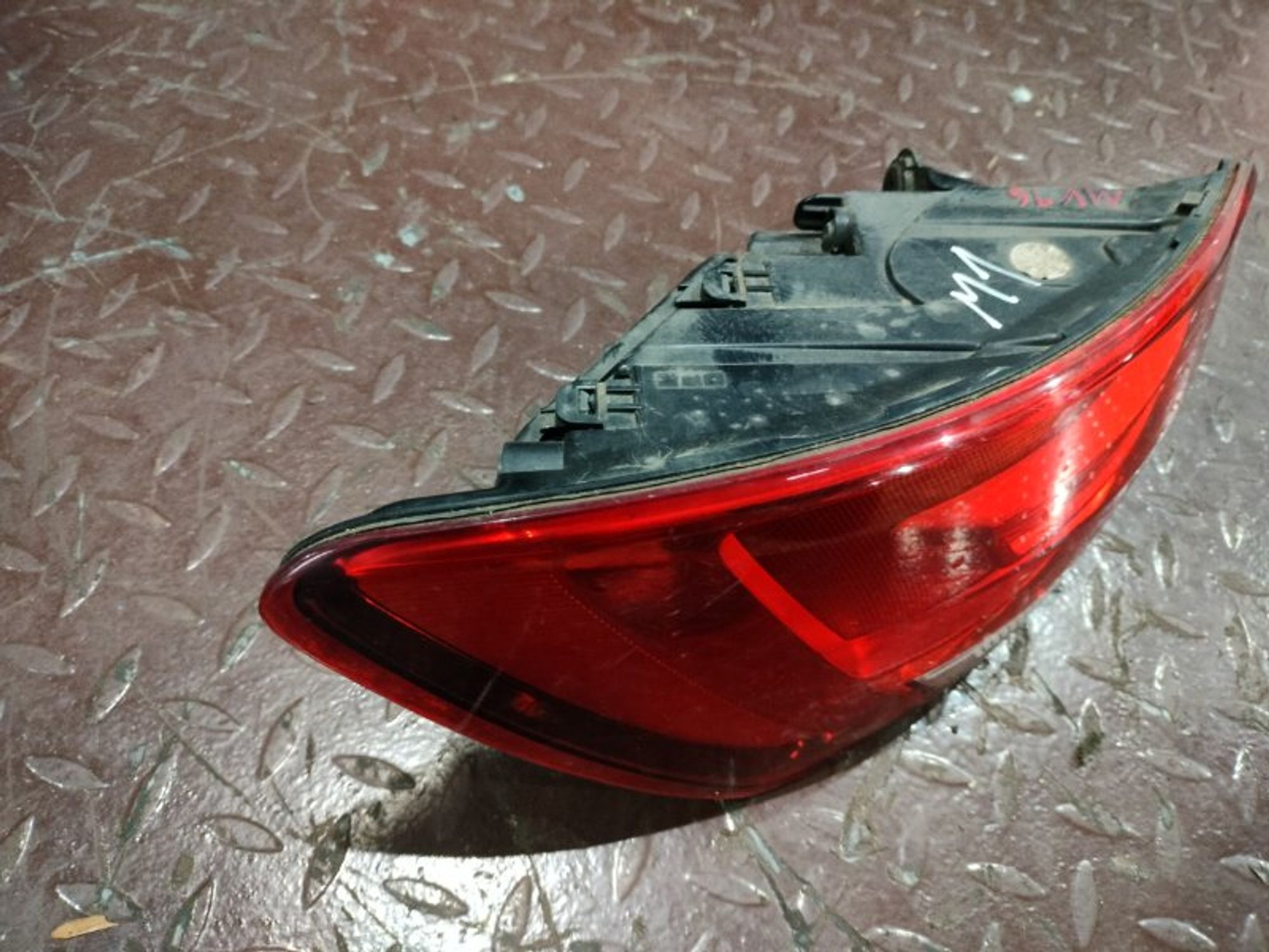 https://ycs.partsauto.market/partsauto-images/thmbs/2c560fc6fafcdc649c2288868b4896c3/1d57f250e0dbf9ad883ace60beaad1e2/06b0f97e809267eda90ef99172e70e69.jpg