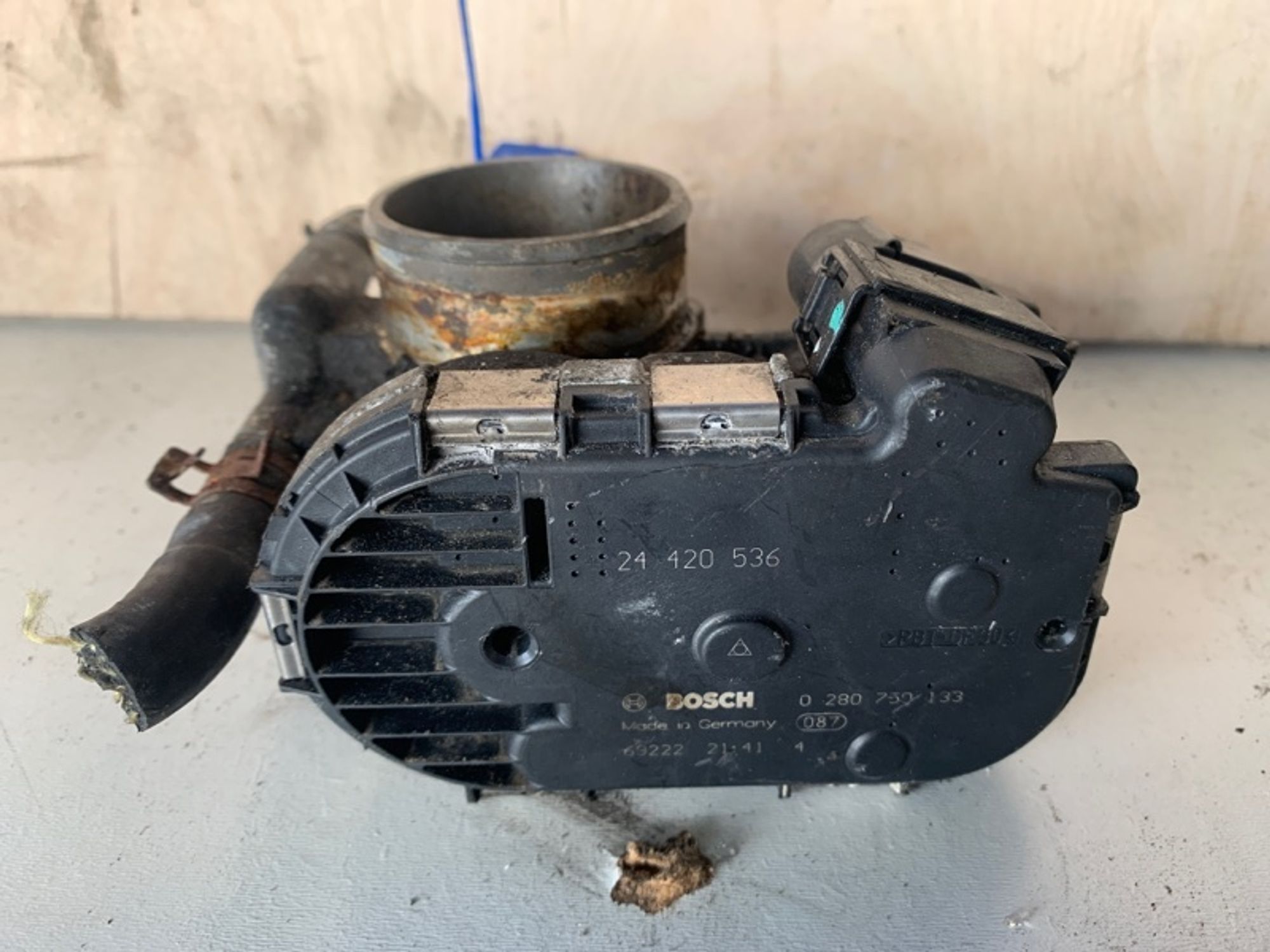 https://ycs.partsauto.market/partsauto-images/thmbs/2c560fc6fafcdc649c2288868b4896c3/23c95397530333cef533520de32006af/4096aae026a512fa49a0cb521e3bf69c.jpg