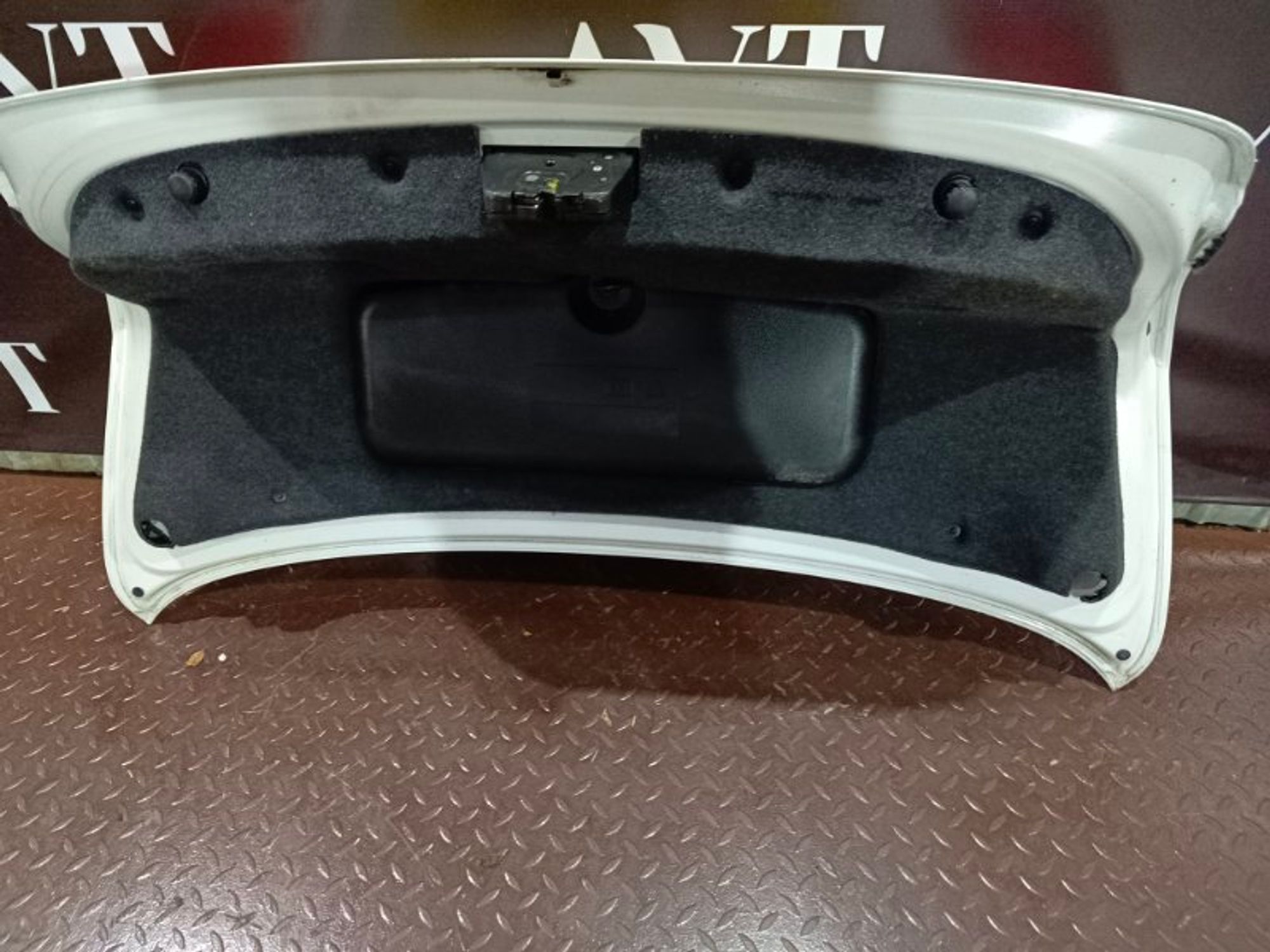 https://ycs.partsauto.market/partsauto-images/thmbs/2c560fc6fafcdc649c2288868b4896c3/2c98f1186c5ef9a7a0e40374d014a2a9/40ecade22cb49ac93c09c4d9ebec9a64.jpg