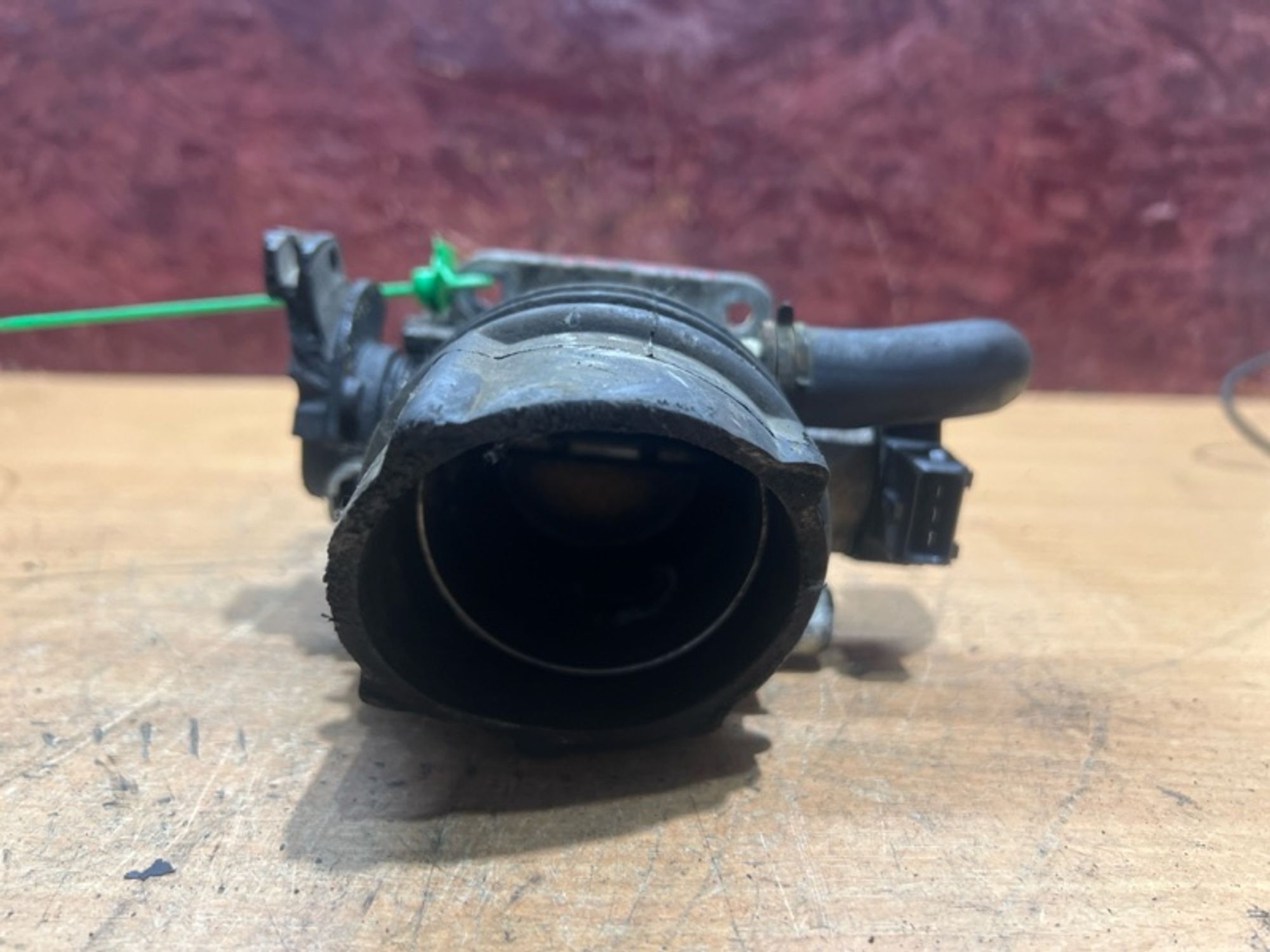 https://ycs.partsauto.market/partsauto-images/thmbs/2c560fc6fafcdc649c2288868b4896c3/63634111b85e672201a2f7e3529b3241/7409ac6e3e30217f3d56fe6d47bddbfb.jpg