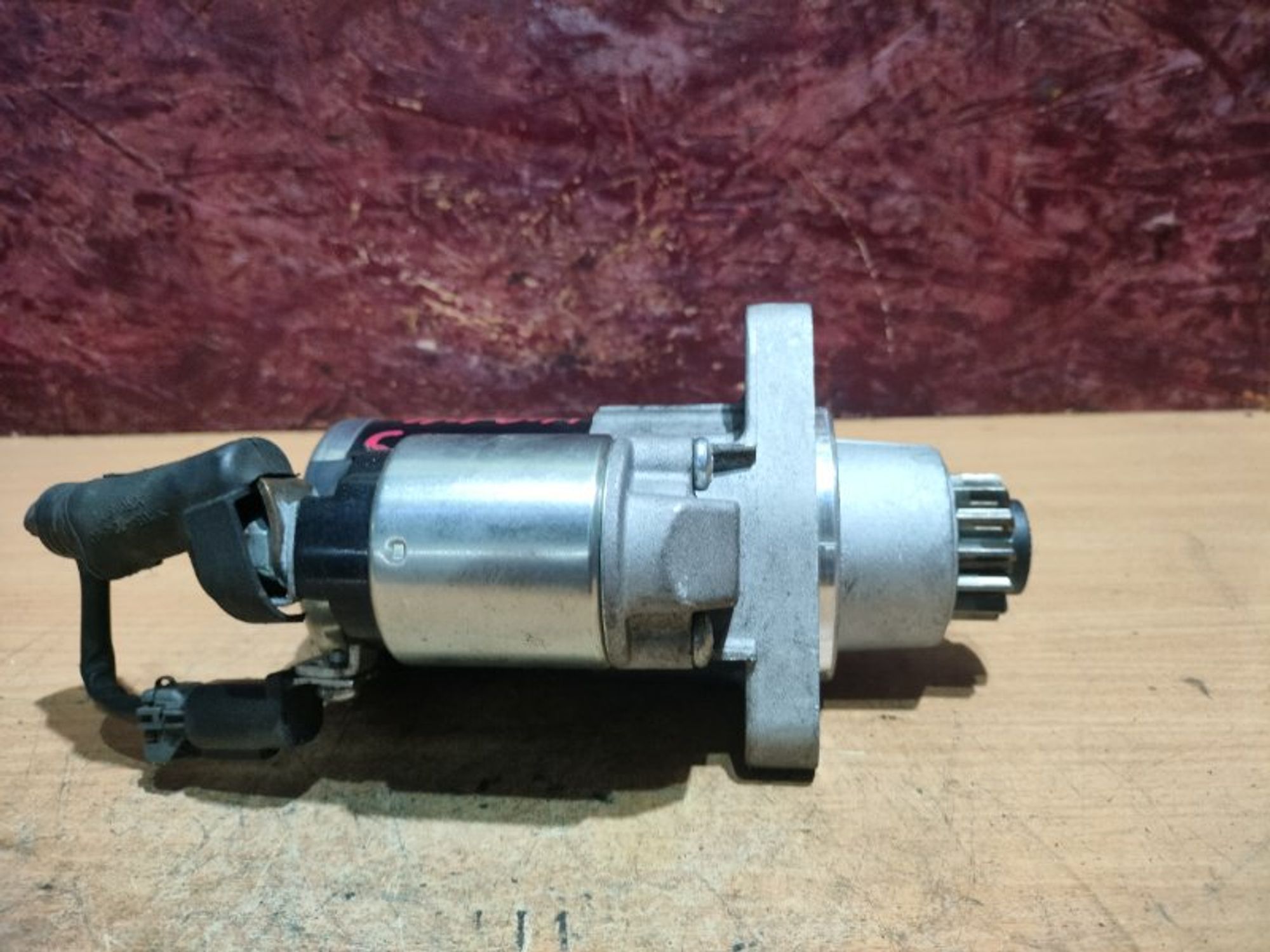 https://ycs.partsauto.market/partsauto-images/thmbs/2c560fc6fafcdc649c2288868b4896c3/66748d9ec7cd012a12591f55b9633ae9/935b90a71728840998683debfe991e5b.jpg