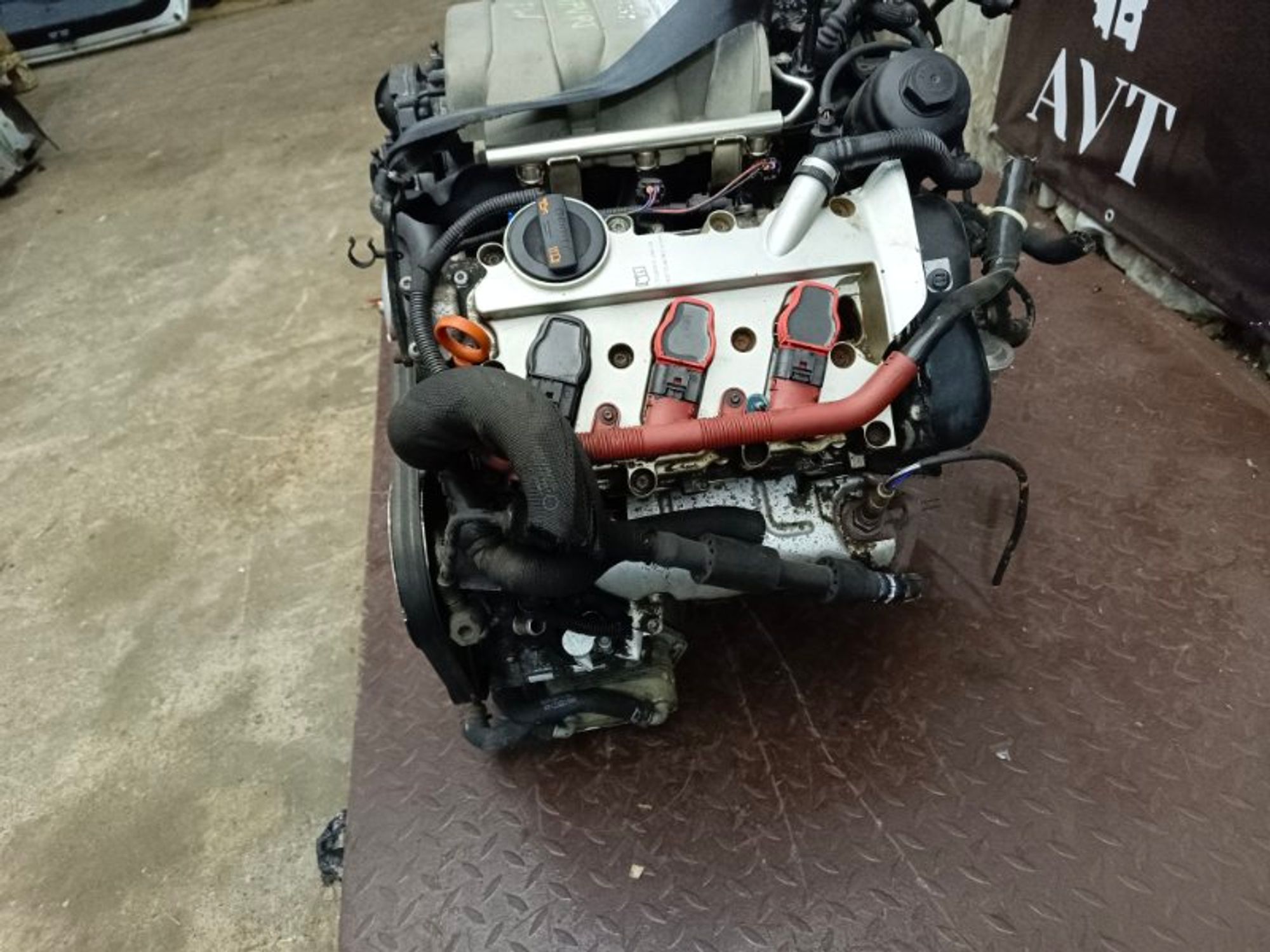 https://ycs.partsauto.market/partsauto-images/thmbs/2c560fc6fafcdc649c2288868b4896c3/8fe5f66226588d581bf4cd5ae656b143/cd45690836005bb6a2298c5e4d71e12f.jpg