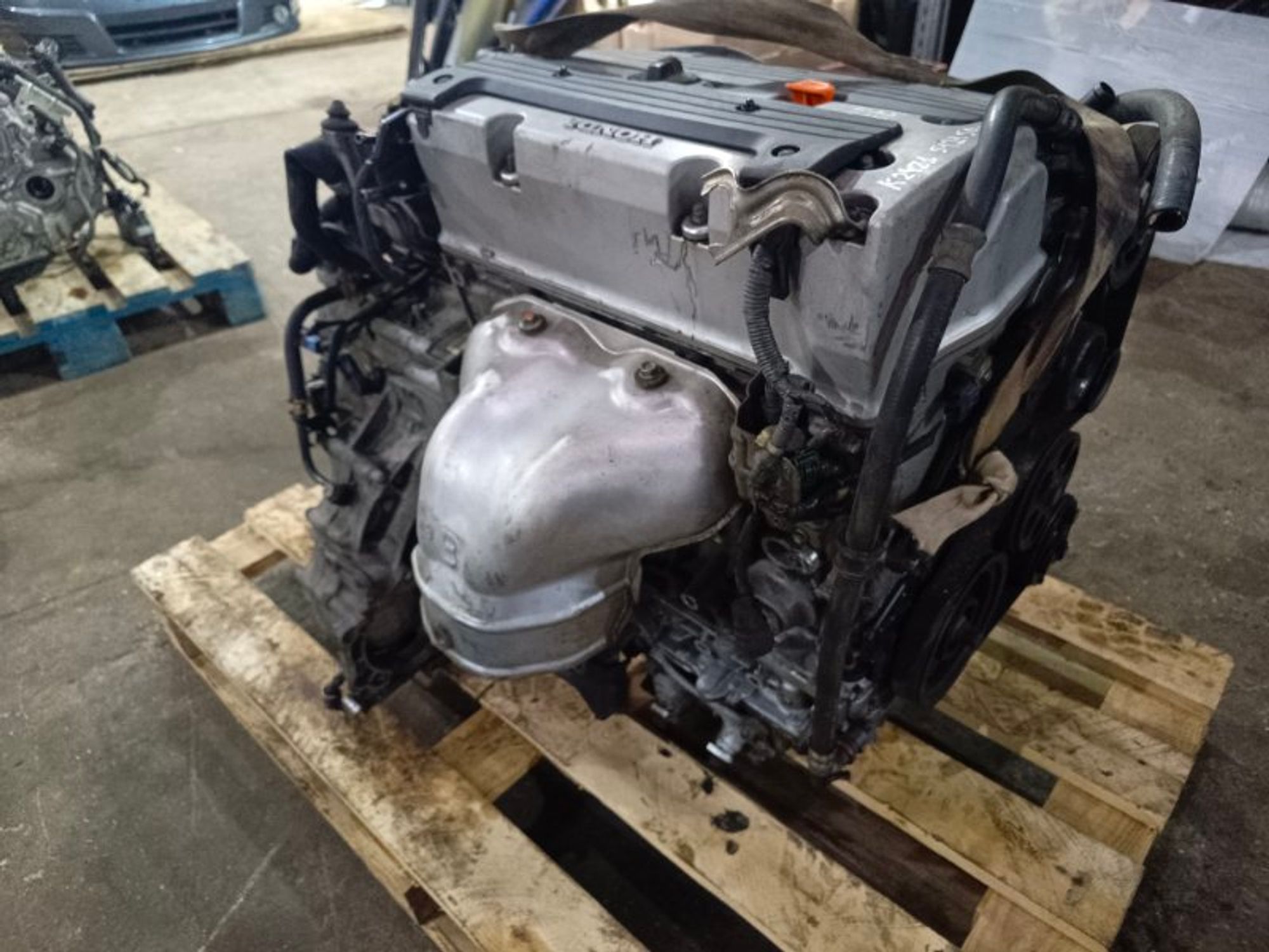 https://ycs.partsauto.market/partsauto-images/thmbs/2c560fc6fafcdc649c2288868b4896c3/c86ecbf6362544114e7b49d0eeeac542/e74c850811c31d4c871463275a3e7b56.jpg