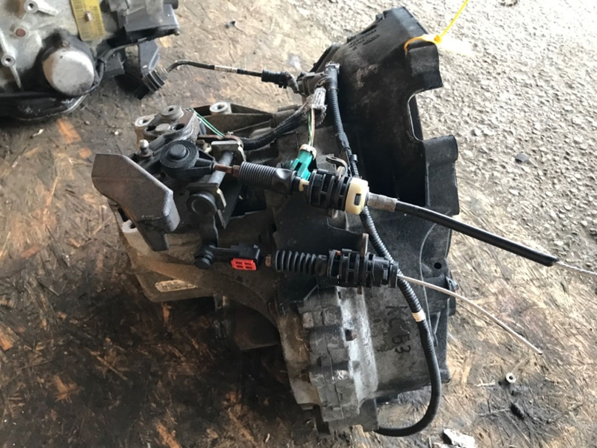https://ycs.partsauto.market/partsauto-images/thmbs/2c560fc6fafcdc649c2288868b4896c3/d31dc1c7887db132cc38db25c8291f1a/34c29e9c018f183ddc9536a783a62a13.jpg