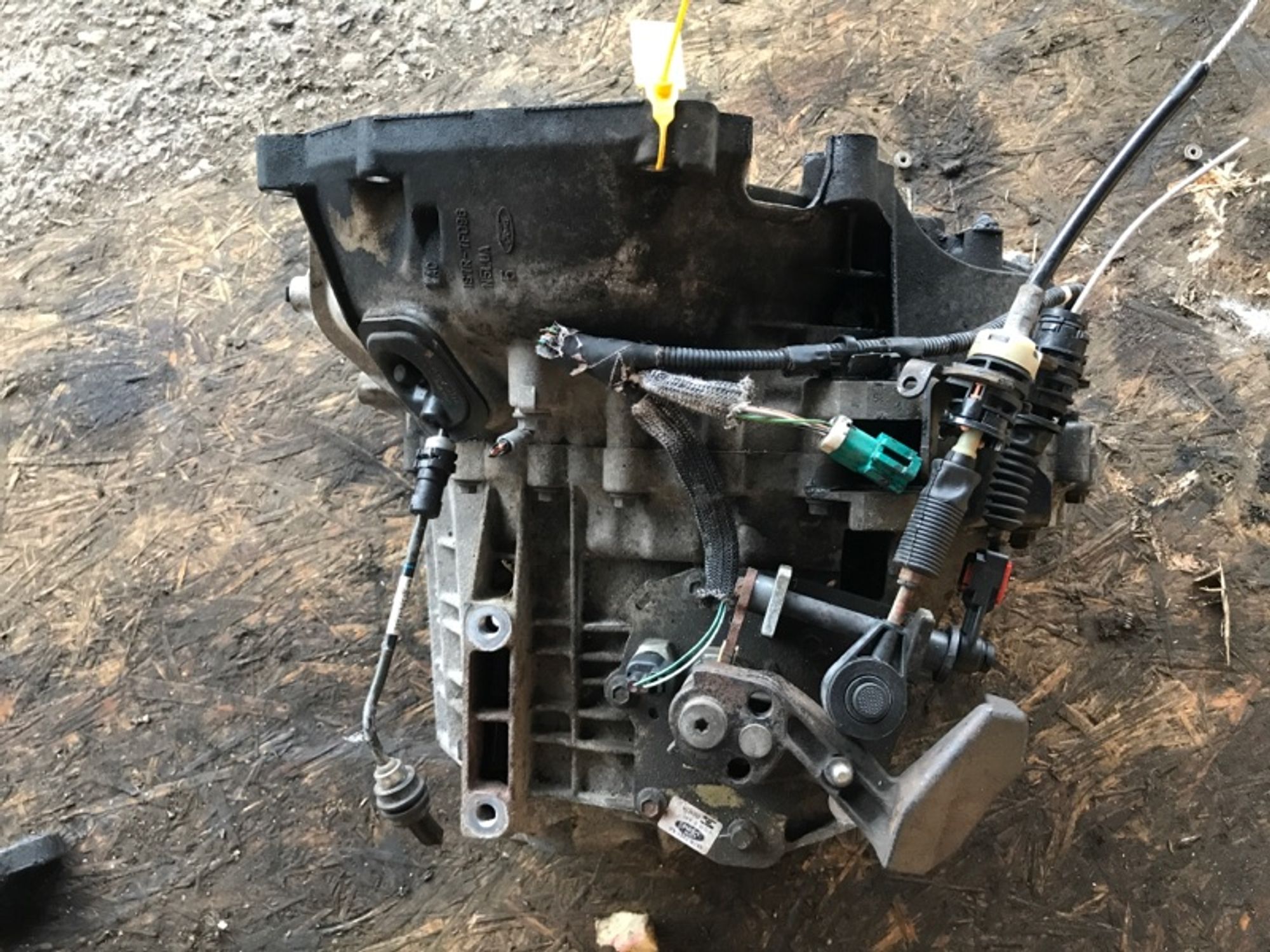 https://ycs.partsauto.market/partsauto-images/thmbs/2c560fc6fafcdc649c2288868b4896c3/d31dc1c7887db132cc38db25c8291f1a/83e21fcb0be3a522a0c4284492de9616.jpg