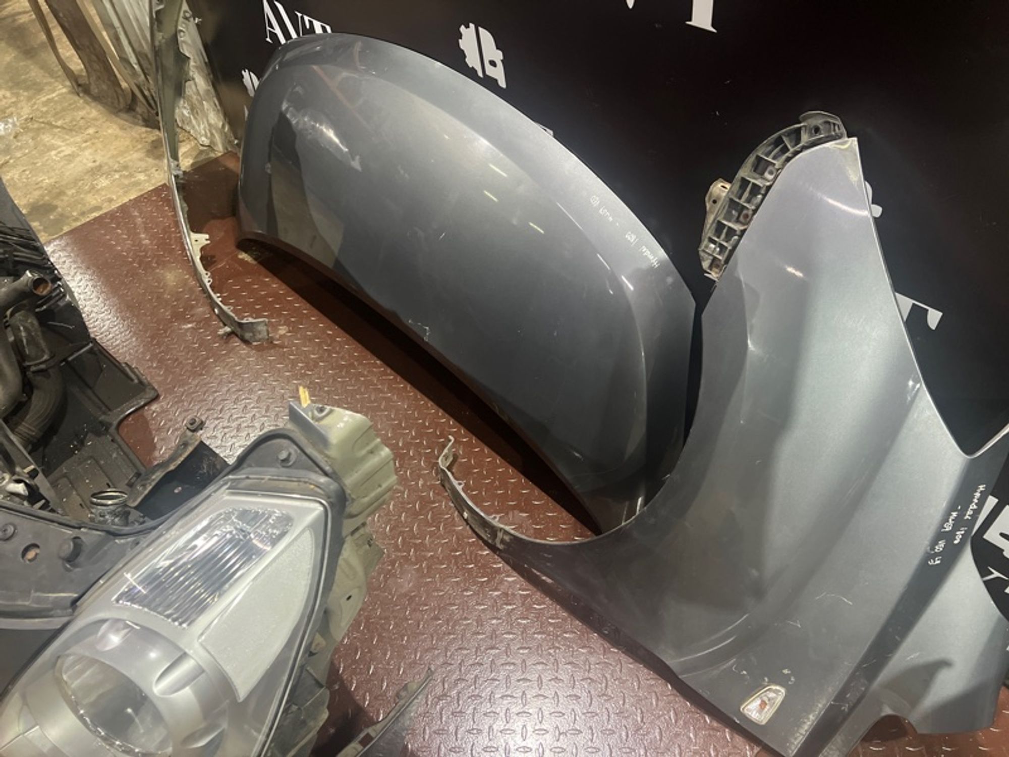 https://ycs.partsauto.market/partsauto-images/thmbs/2c560fc6fafcdc649c2288868b4896c3/e5f7e4fc0df54252ec78ec0d826eff0a/3c06857de97381a092d62c00b632a44b.jpg