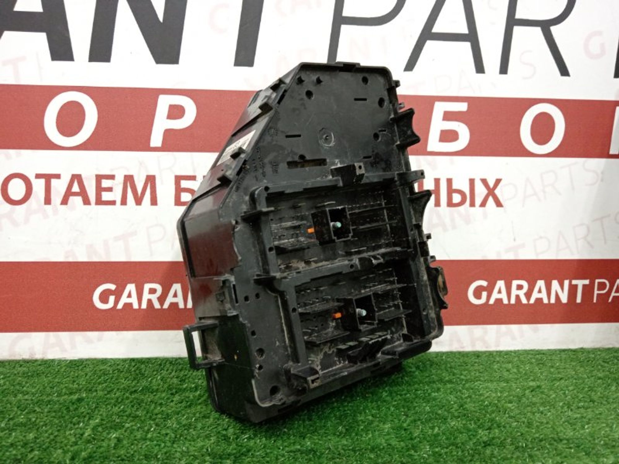 https://ycs.partsauto.market/partsauto-images/thmbs/2e78b09f363d1c50d848defce510993a/366996cdf15b88789f3981616d9c55e4/d795940c0ffa8b2ed37e0852bb4f2733.jpg