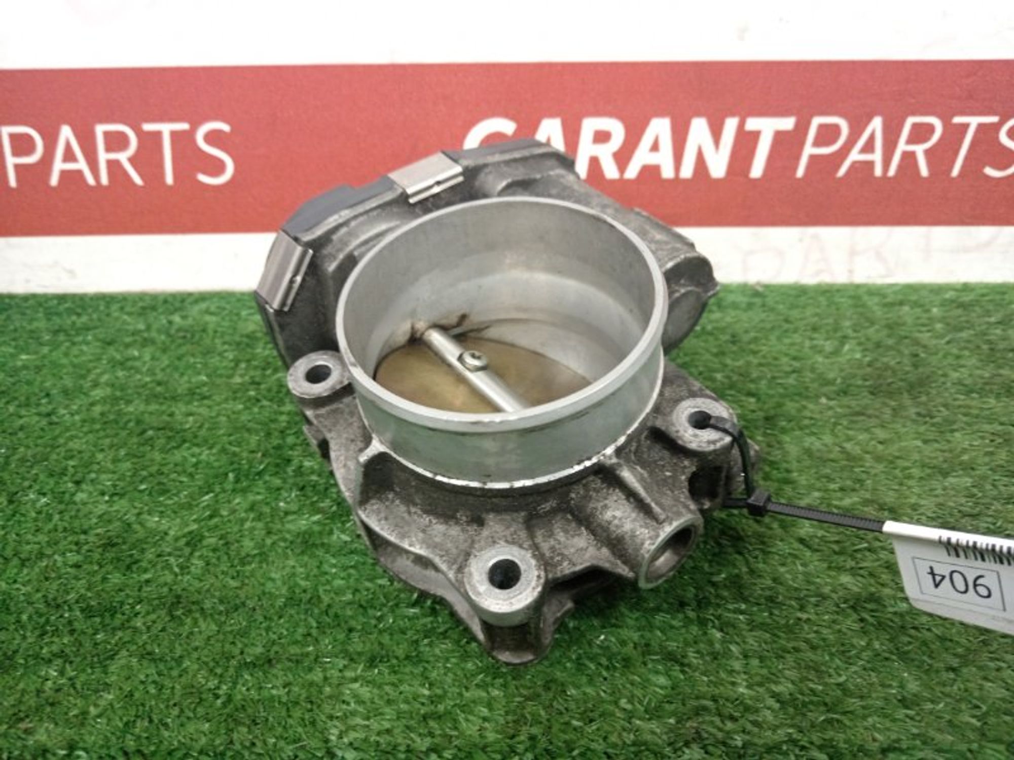 https://ycs.partsauto.market/partsauto-images/thmbs/2e78b09f363d1c50d848defce510993a/a40997e3bbdd57693818df30ba62745d/60cbd02e5db465655f0f84aeccfdf391.jpg